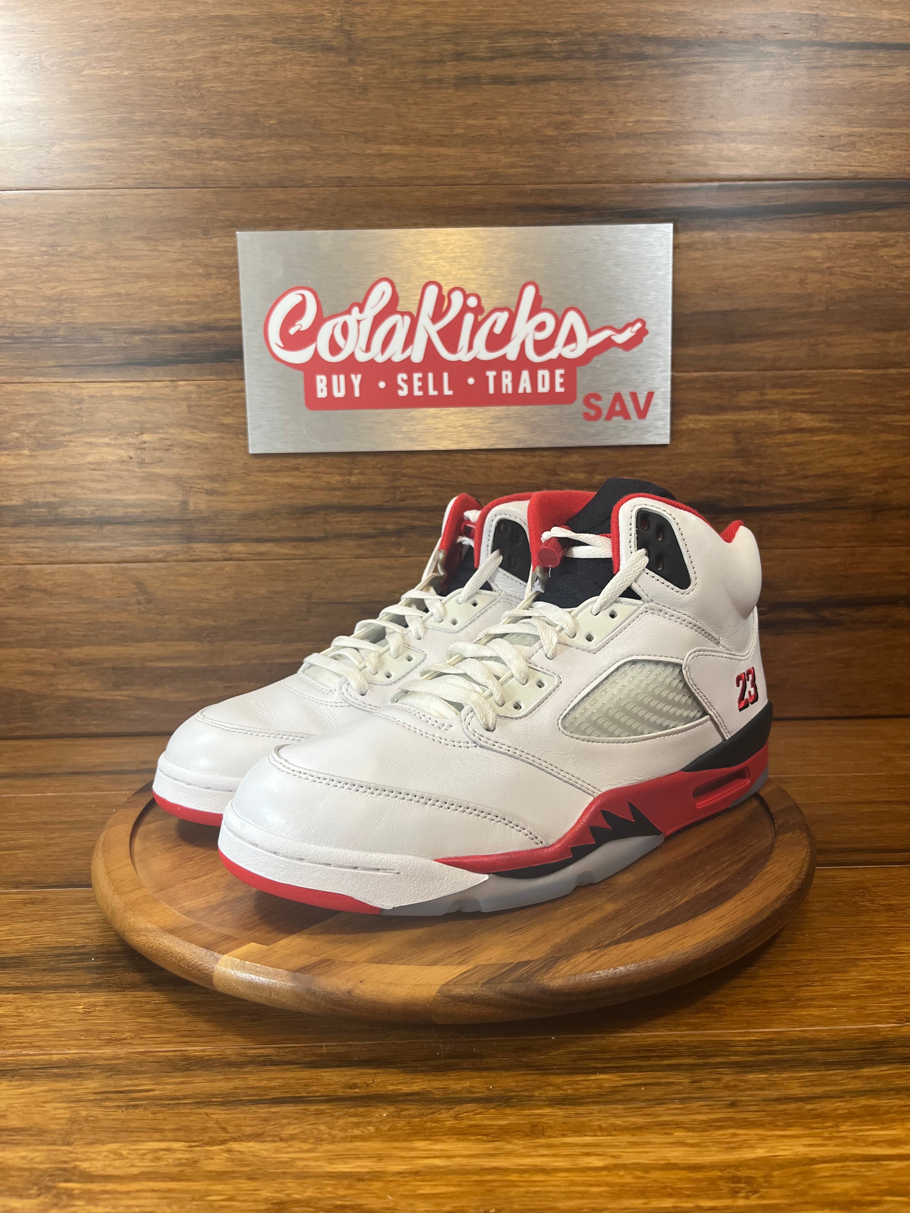 Jordan 5 Retro Fire Red Black Tongue (2025)