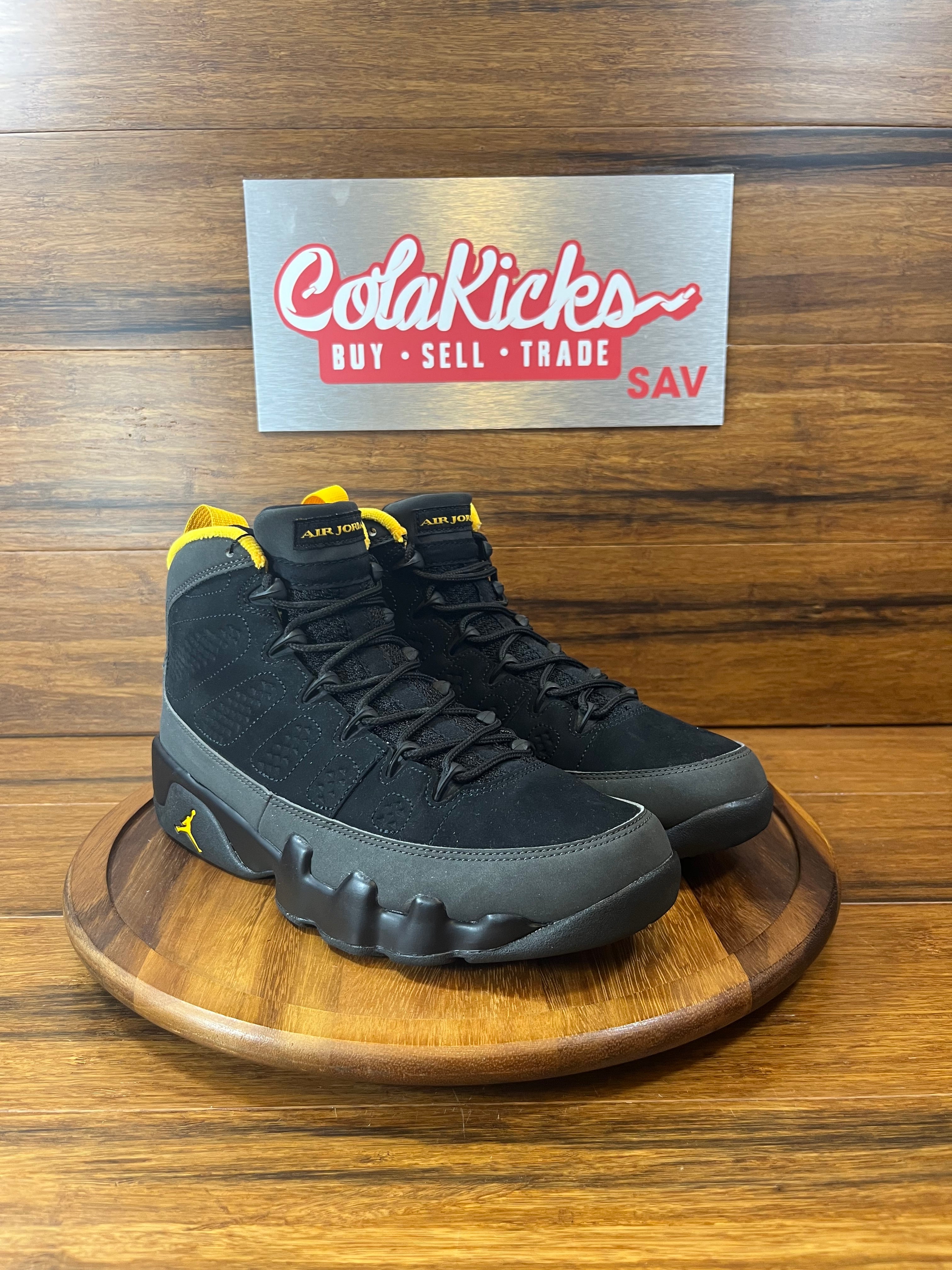 Jordan 9 Retro Dark Charcoal University Gold