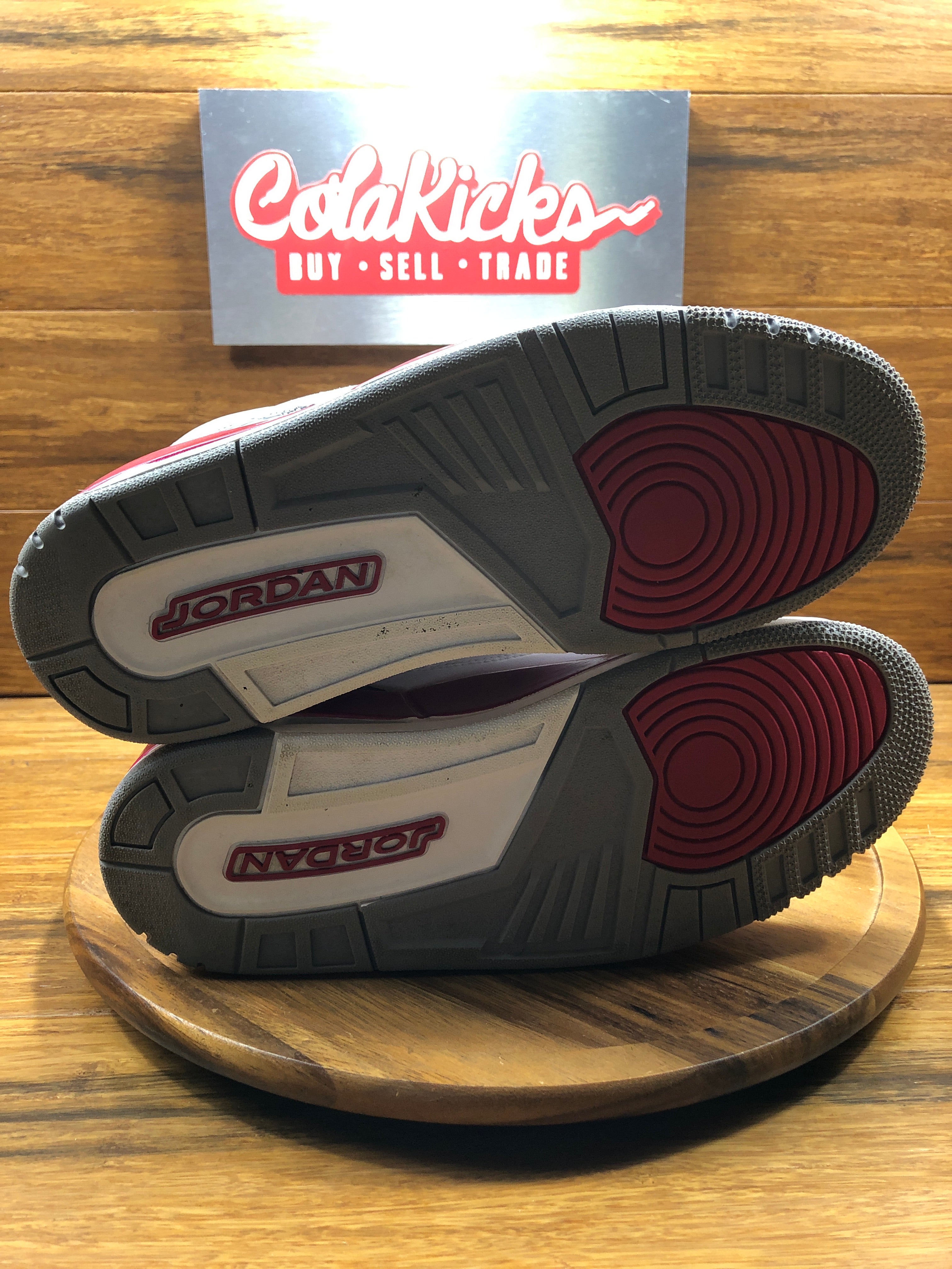 Jordan 3 Retro Cardinal Red