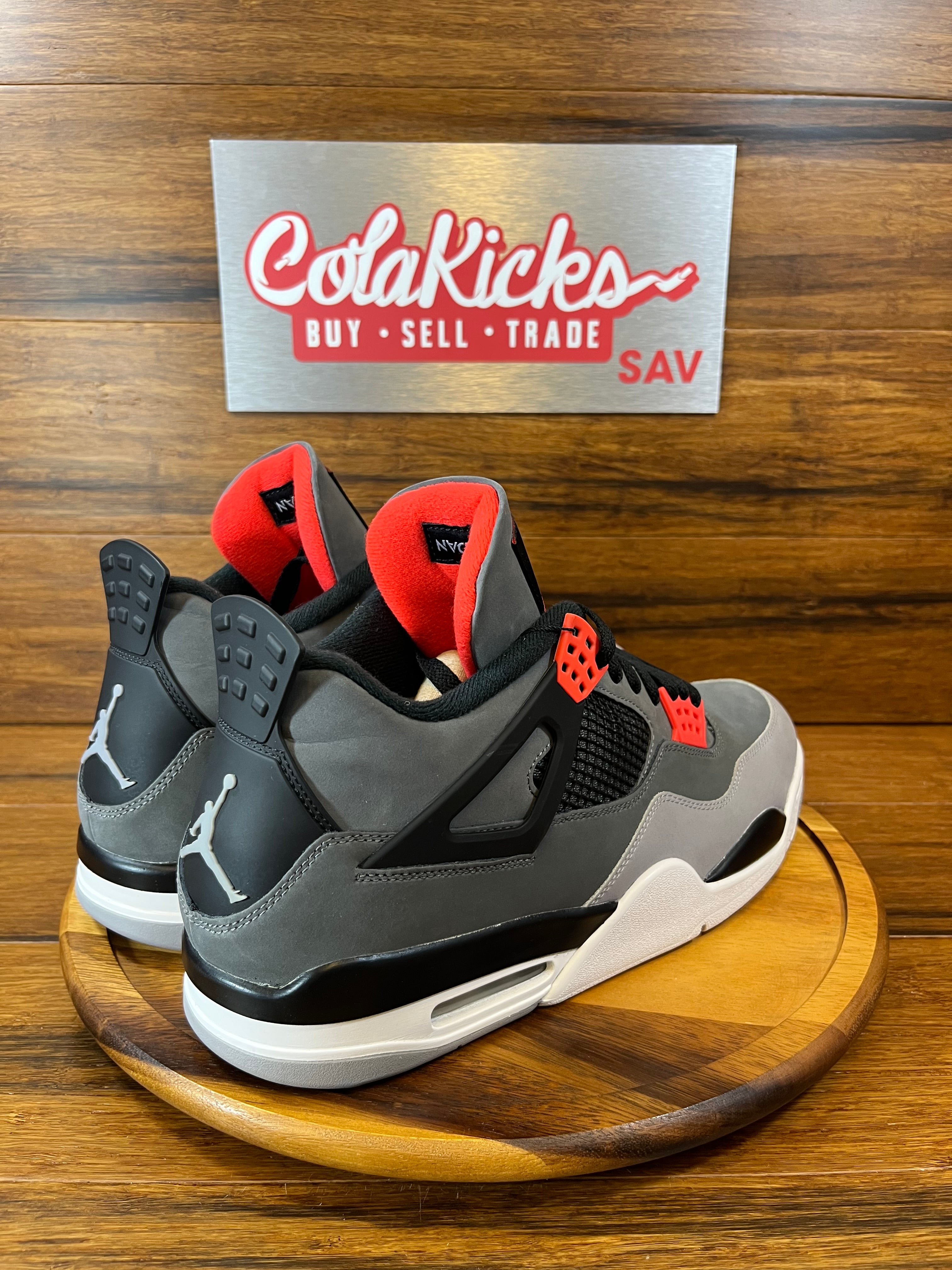 Jordan 4 Retro Infrared
