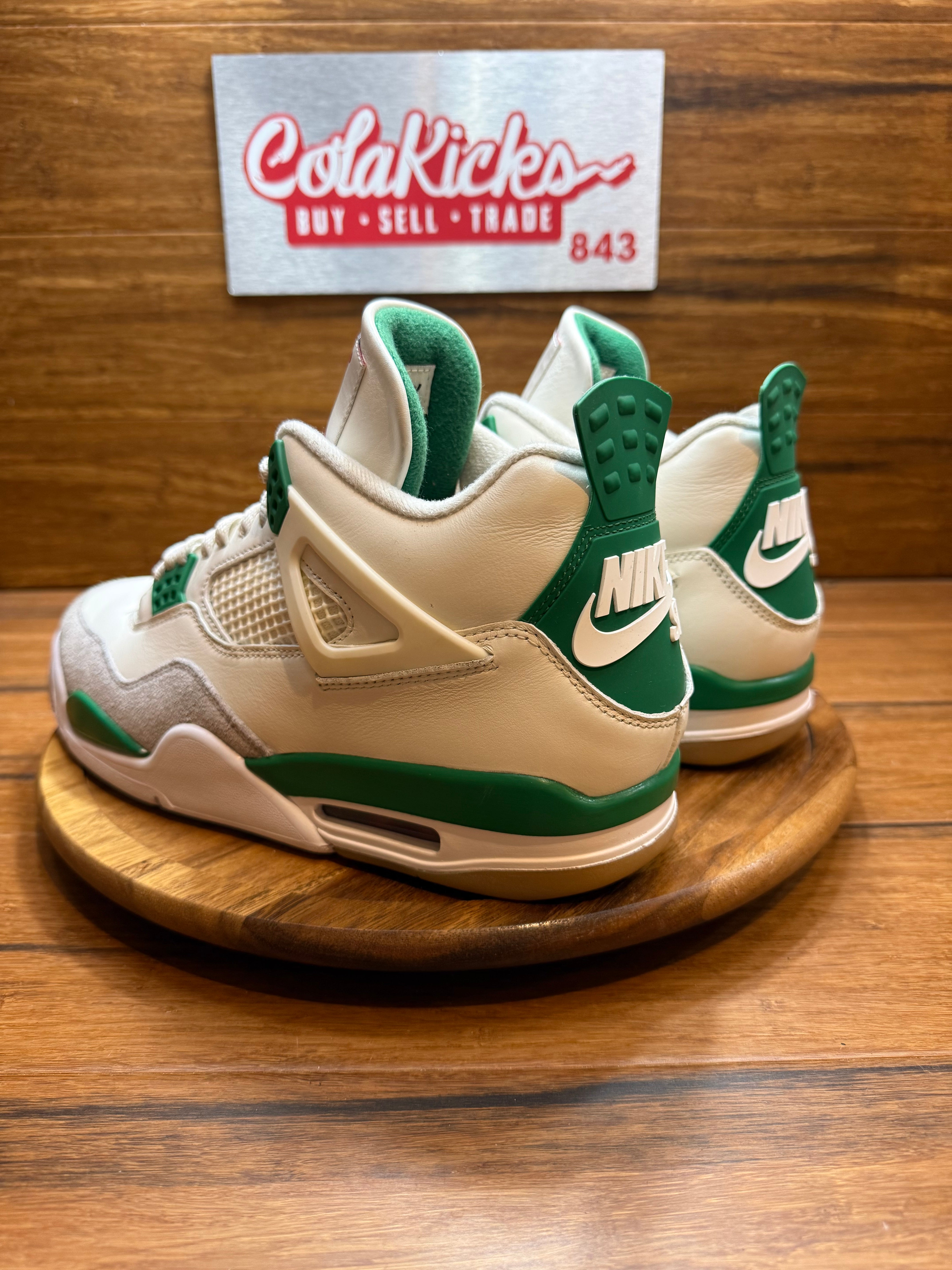 Jordan 4 Retro SB Pine Green