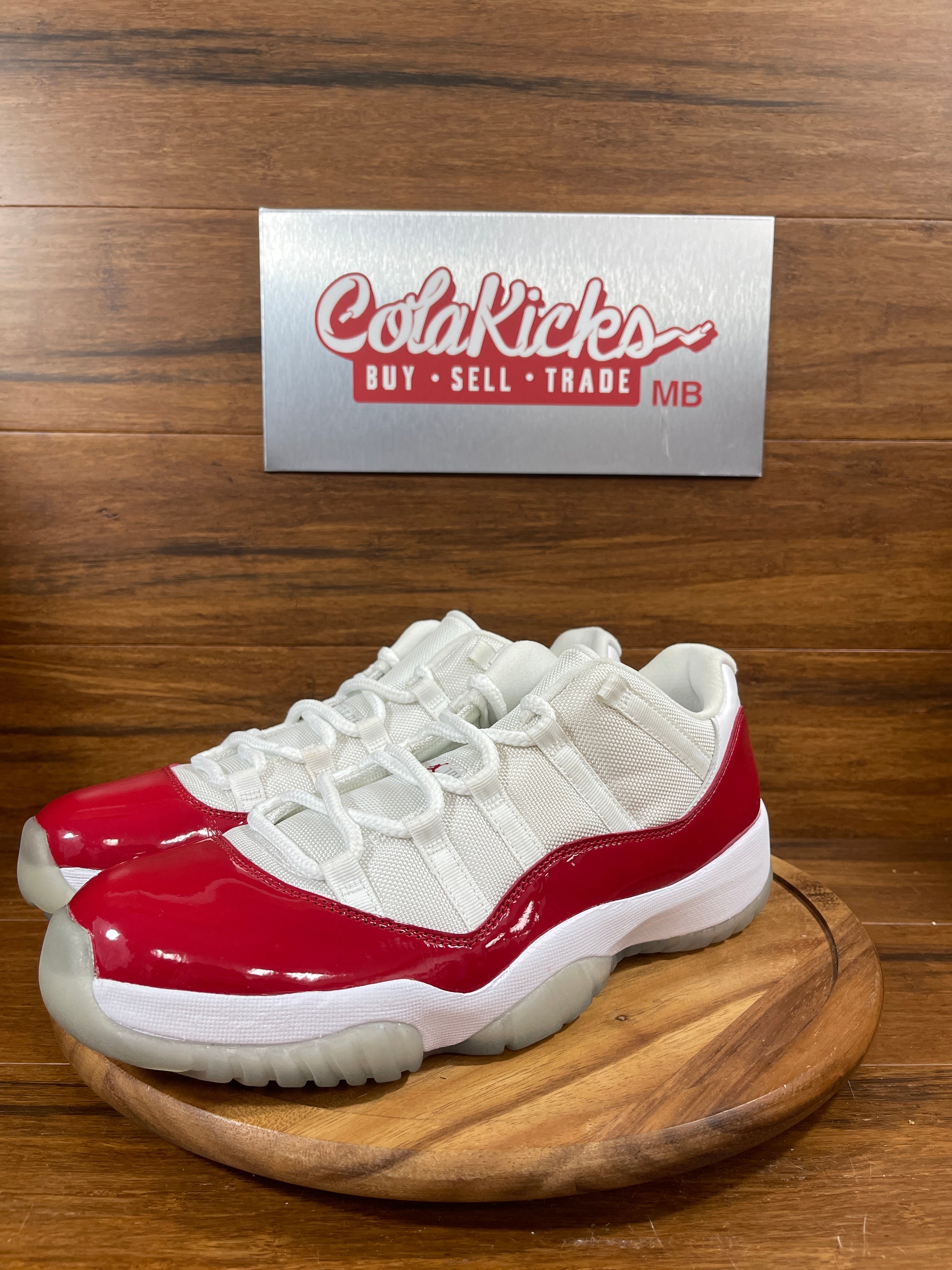 Jordan 11 Retro Low Cherry (2016)