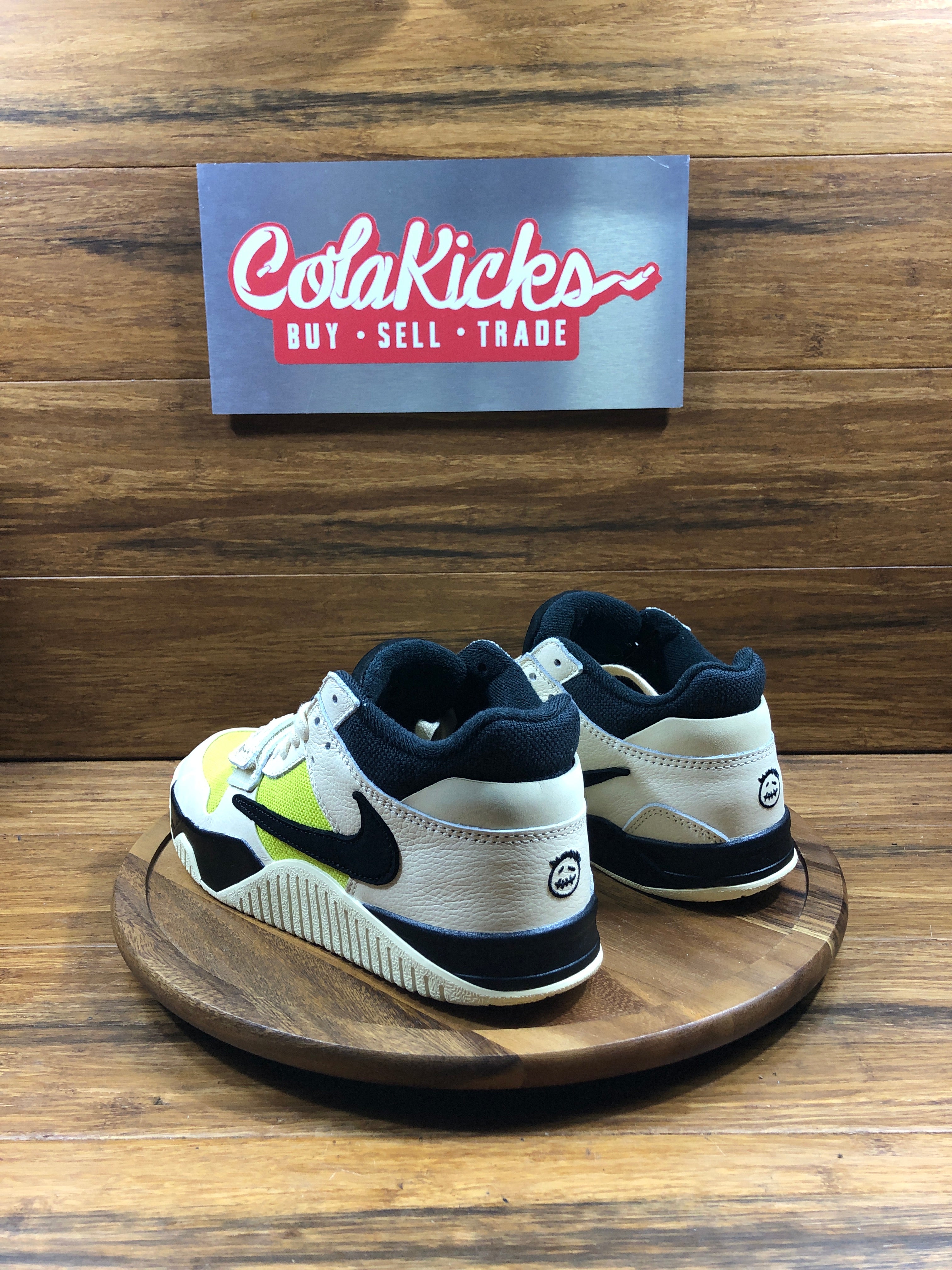 Jordan Jumpman Jack TR Travis Scott Bright Cactus