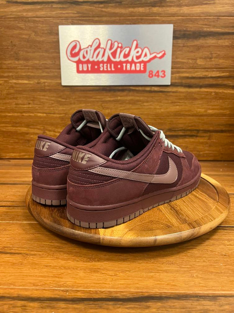 Nike Dunk Low Retro Premium Burgundy Crush