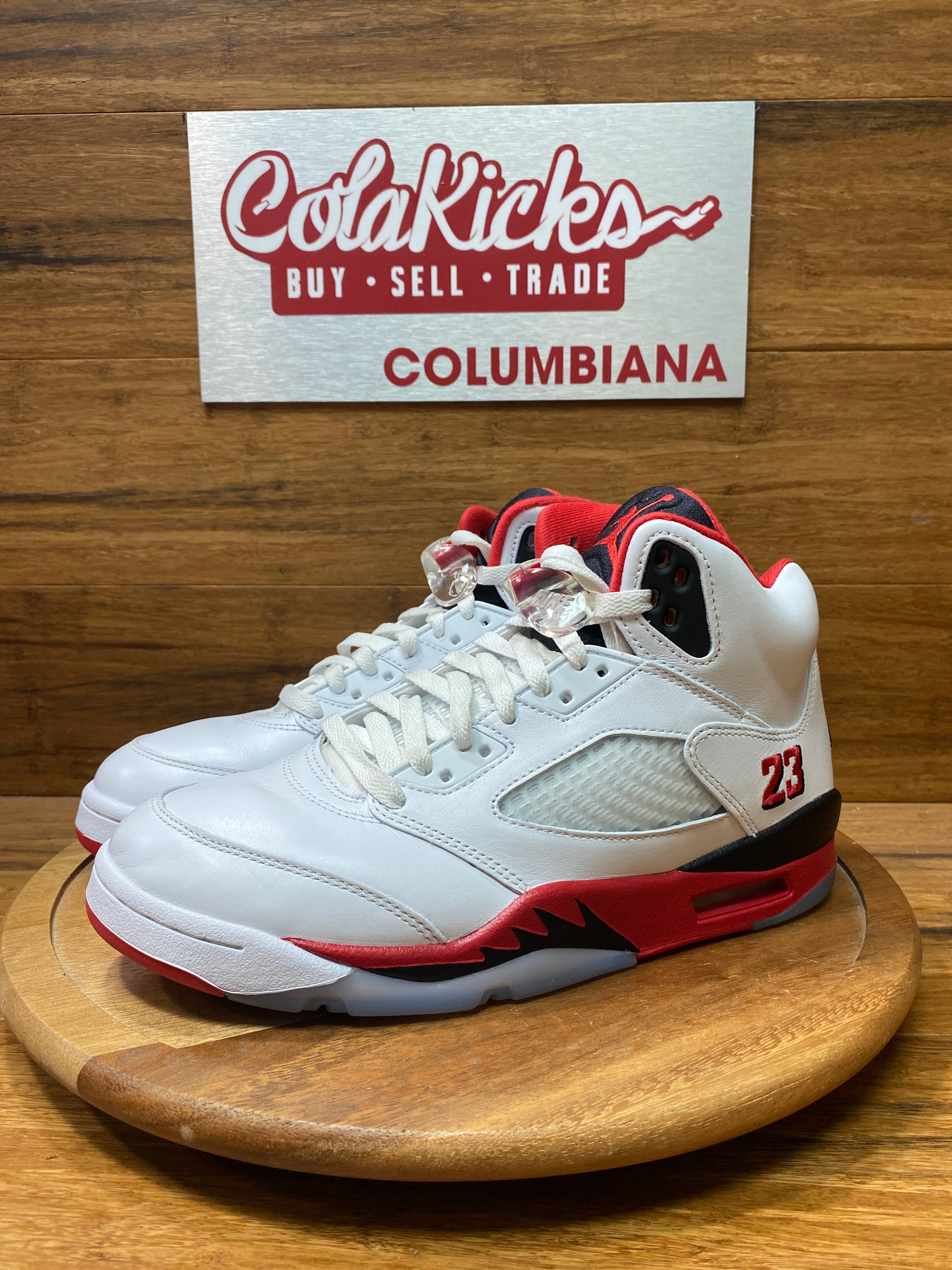 Jordan 5 Retro Fire Red Black Tongue (2025)