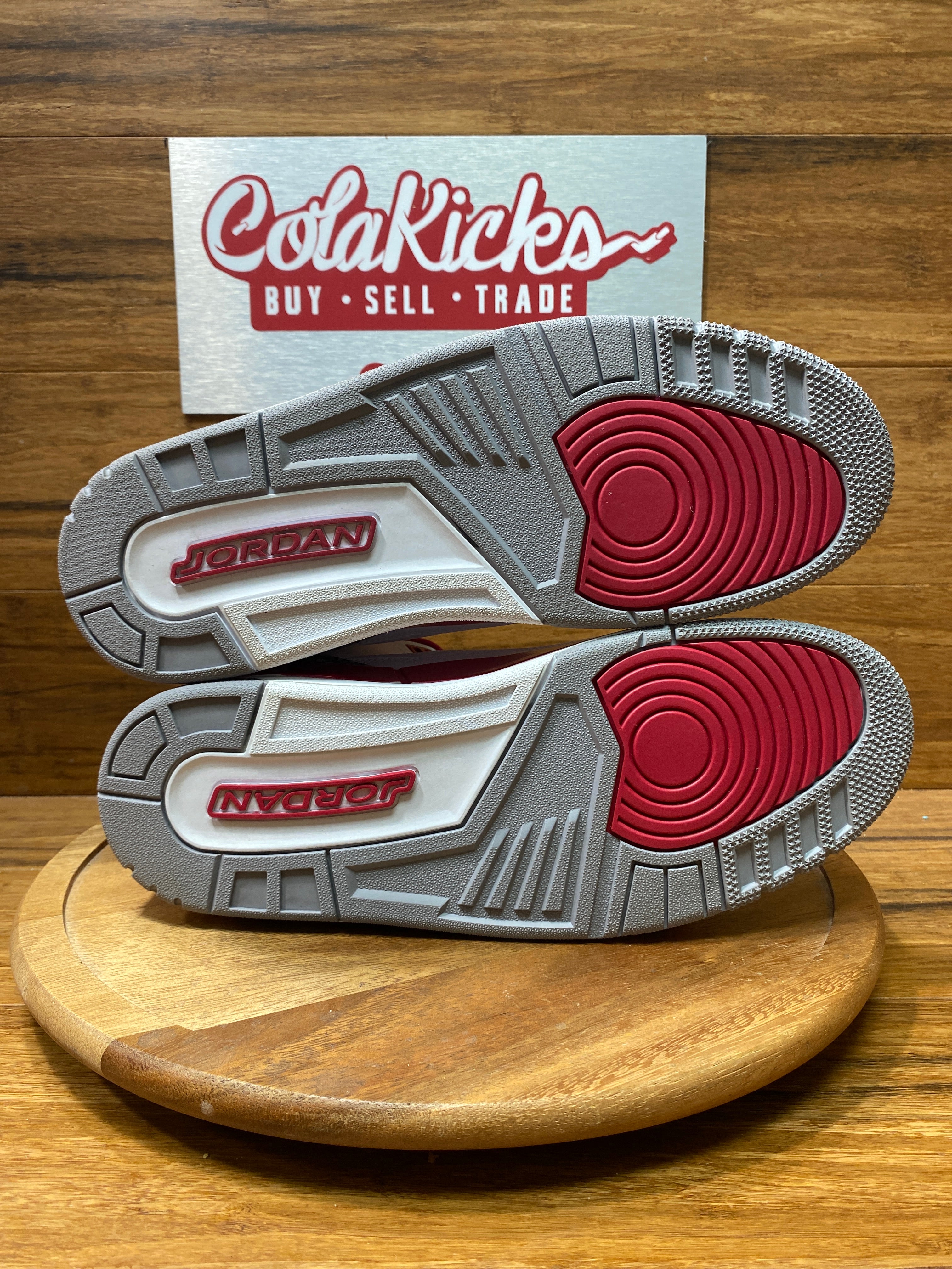 Jordan 3 Retro Cardinal Red