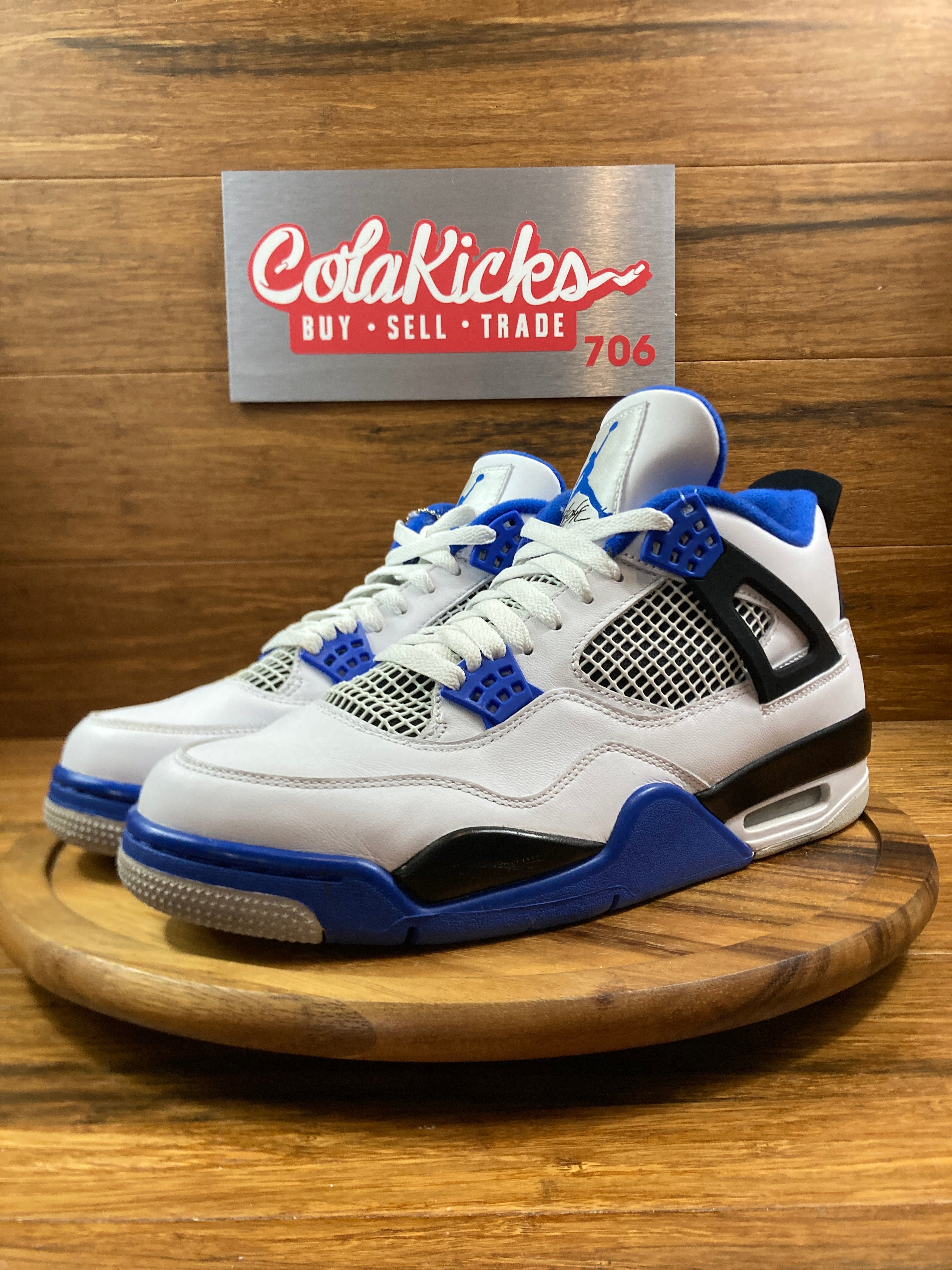 Jordan 4 Retro Motorsports (2017)
