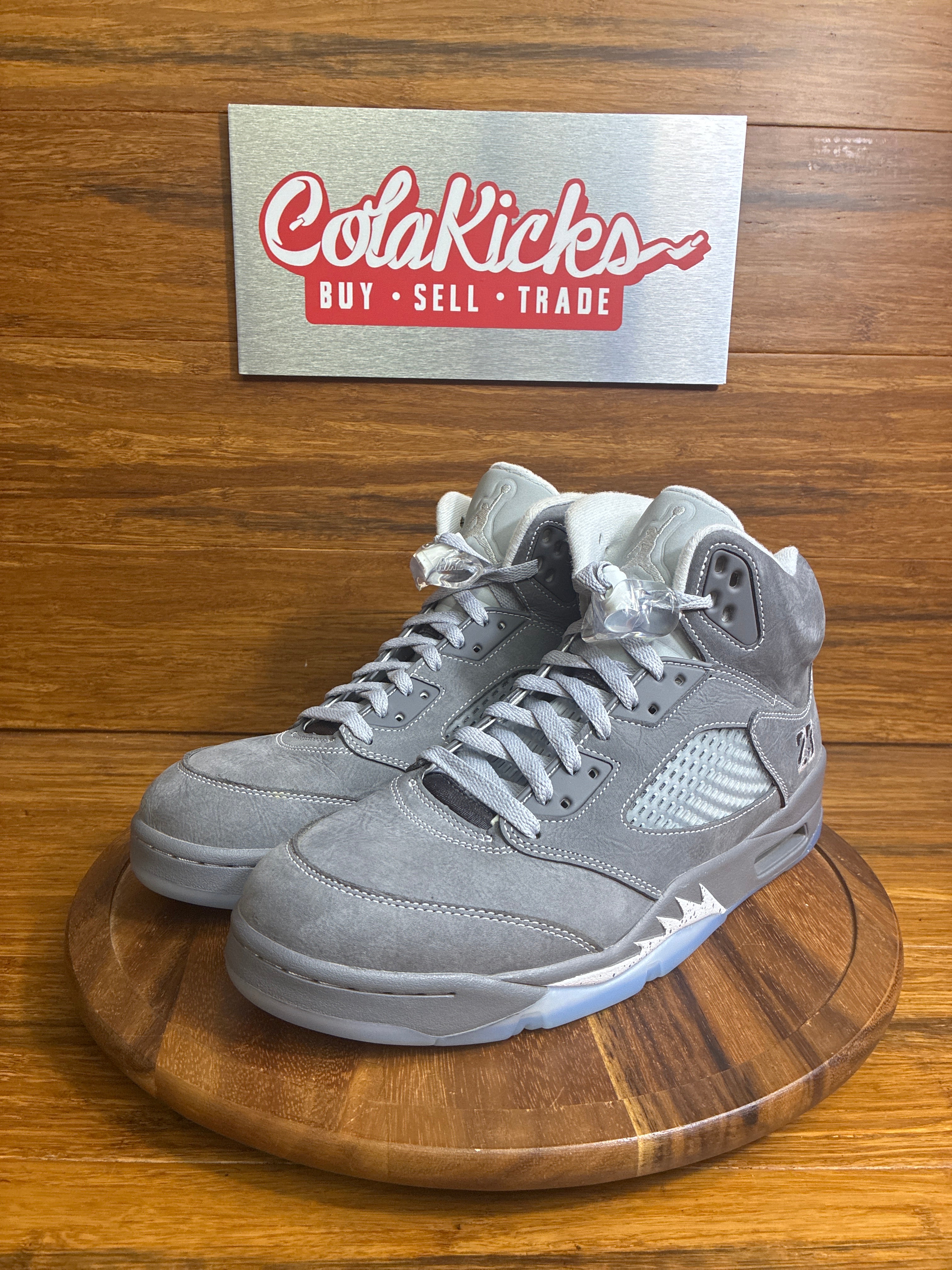 Jordan 5 Retro Wolf Grey (2026)