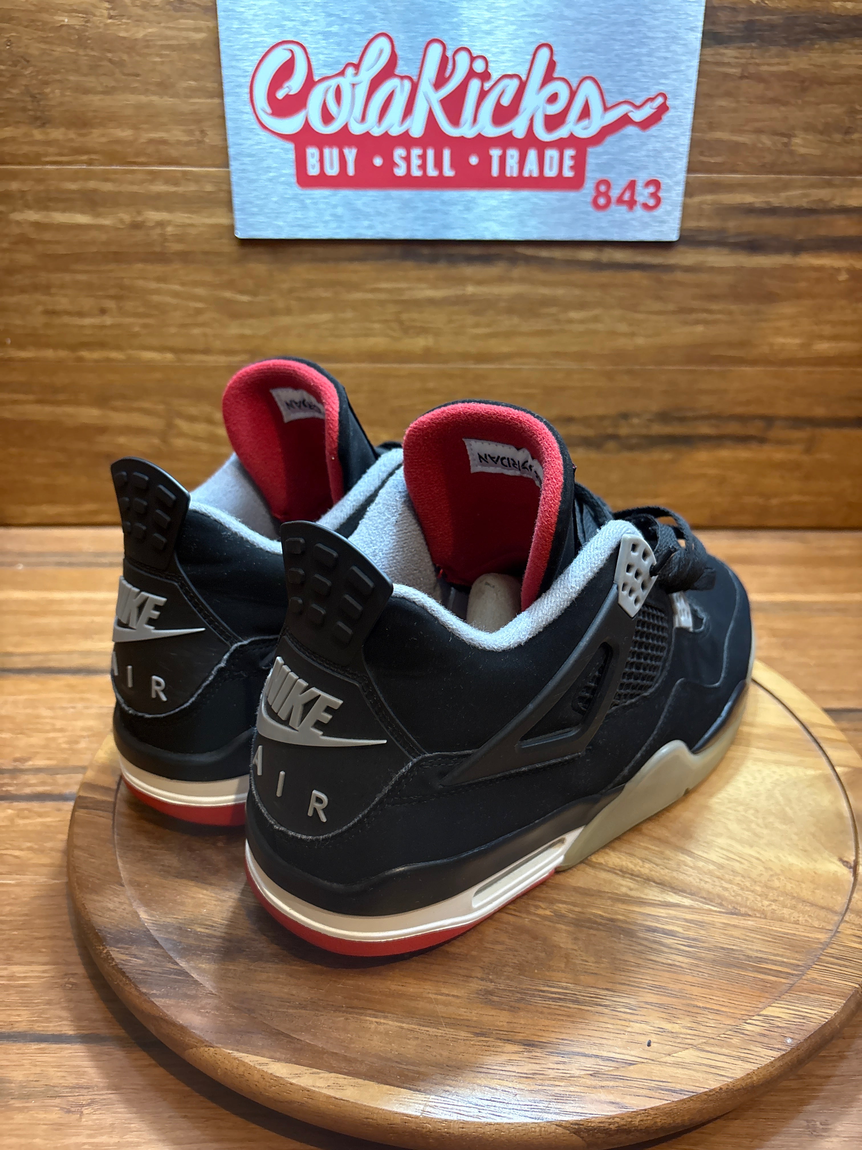 Jordan 4 Retro Bred (2019)