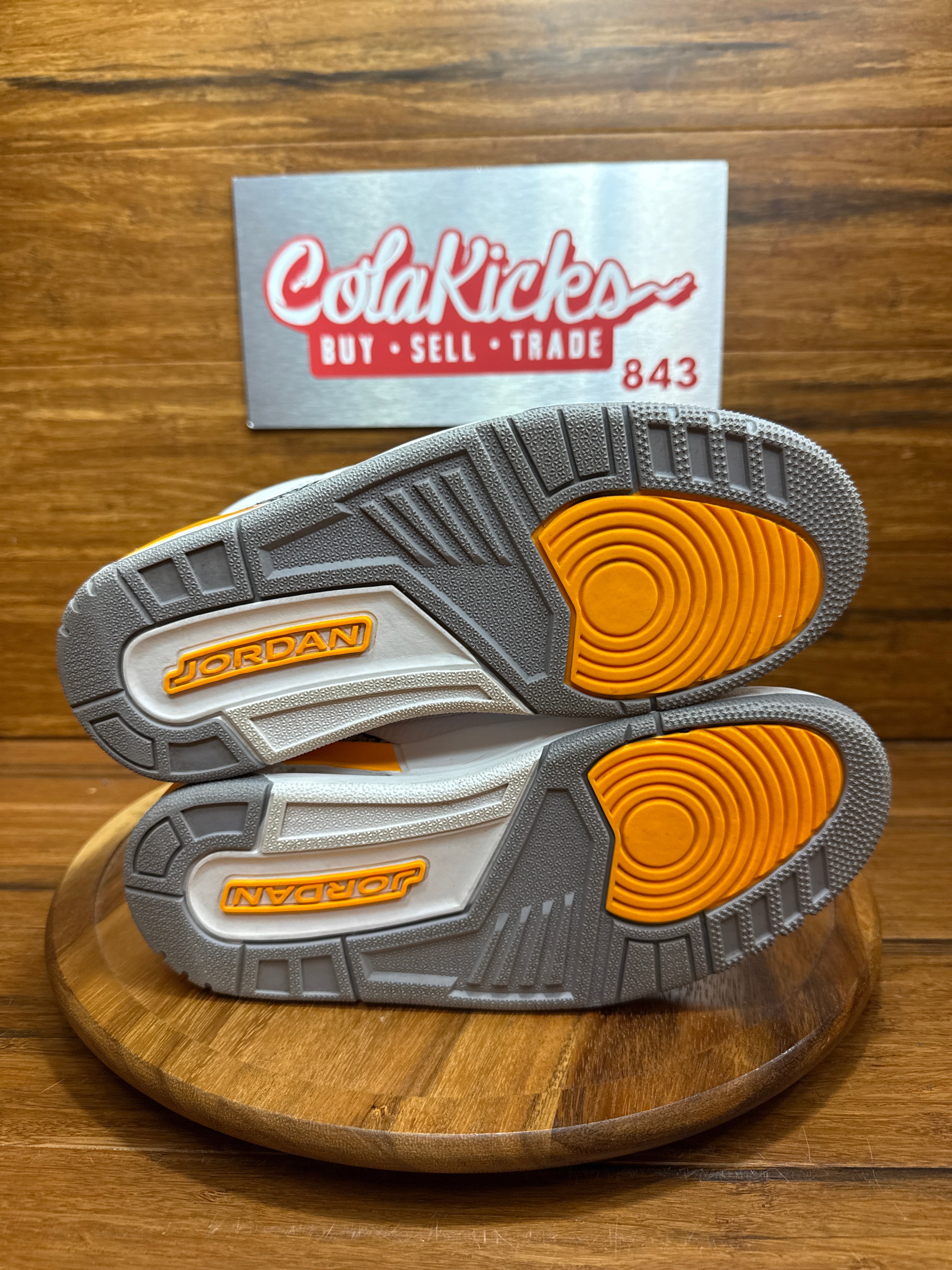 Jordan 3 Retro Laser Orange (Women's)