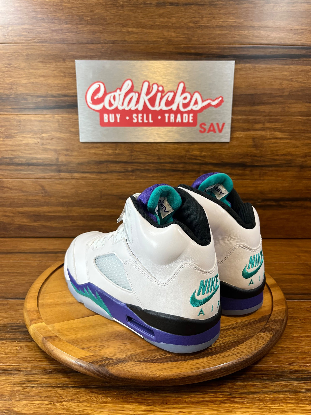 Jordan 5 Retro Grape (2025)