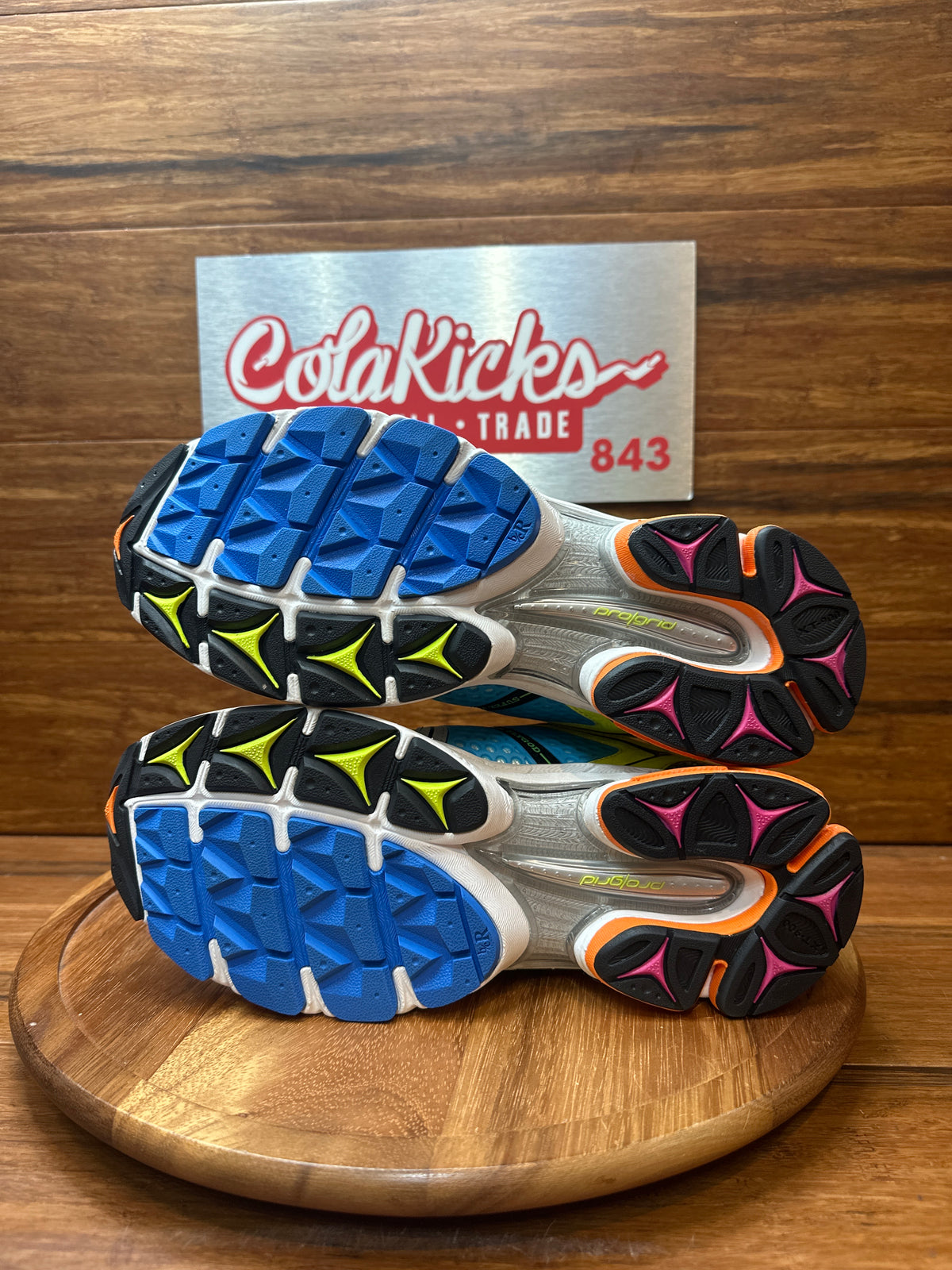 Saucony ProGrid Triumph 4 Westside Gunn Super Flygod