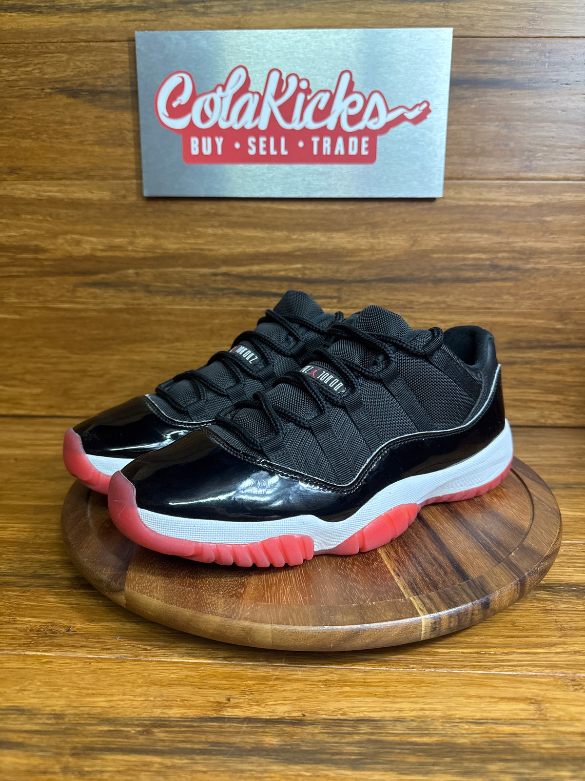 Jordan 11 Retro Low Bred (2025)
