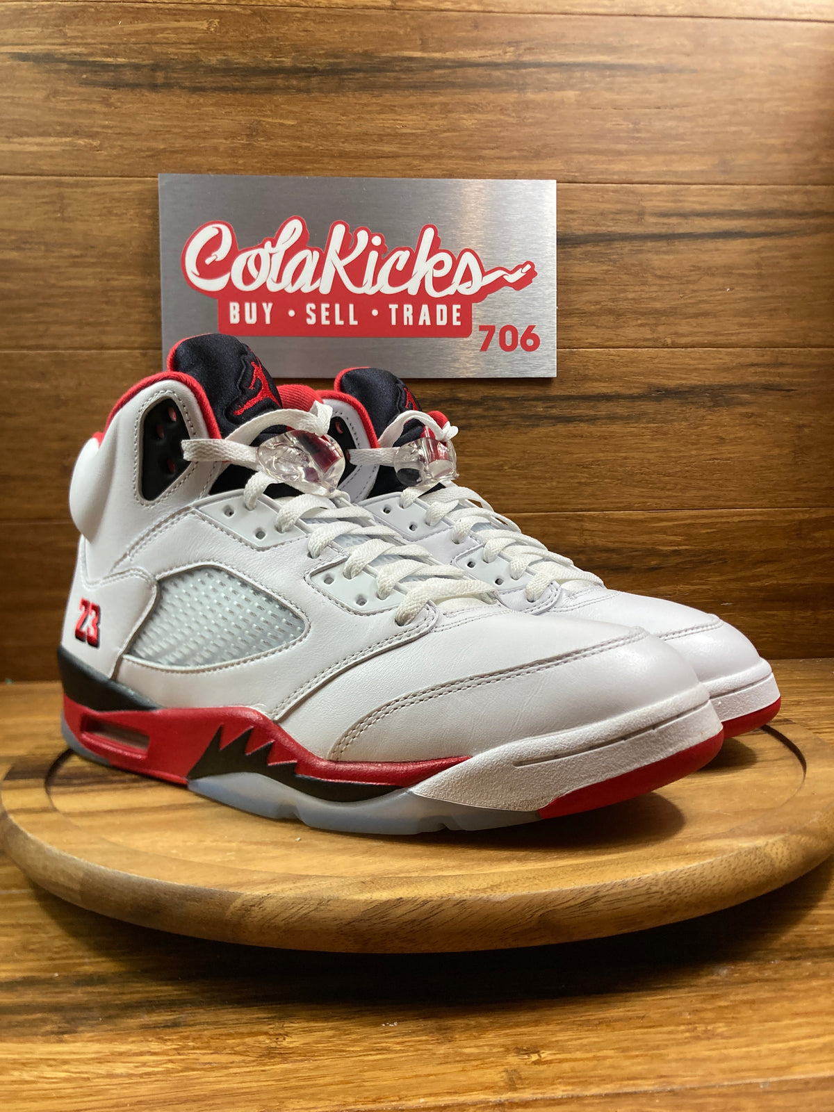 Jordan 5 Retro Fire Red Black Tongue (2025)