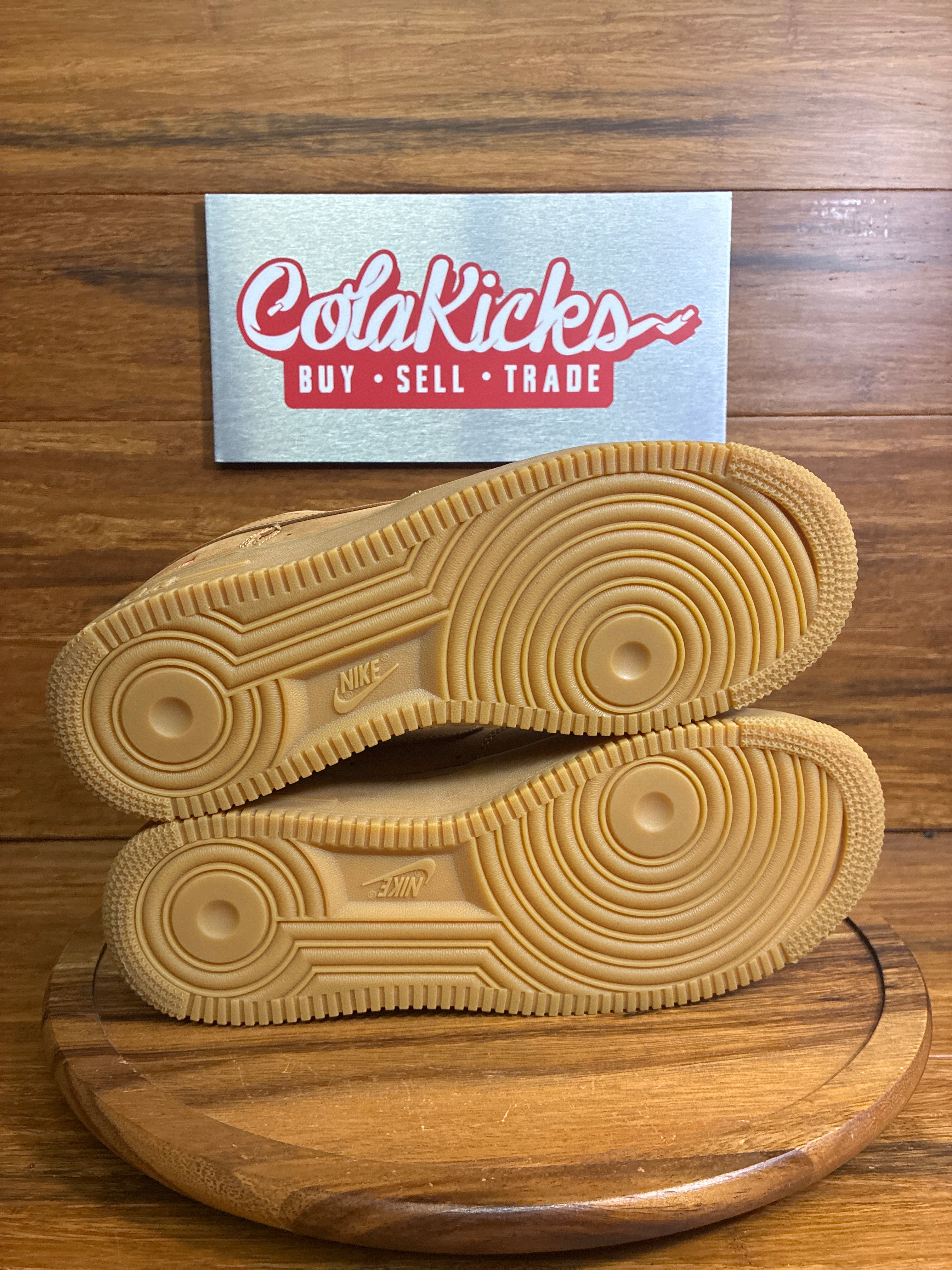 Nike Air Force 1 Low SP Supreme Wheat