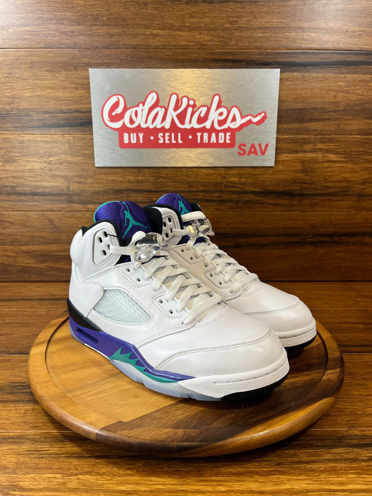 Jordan 5 Retro Grape (2025)