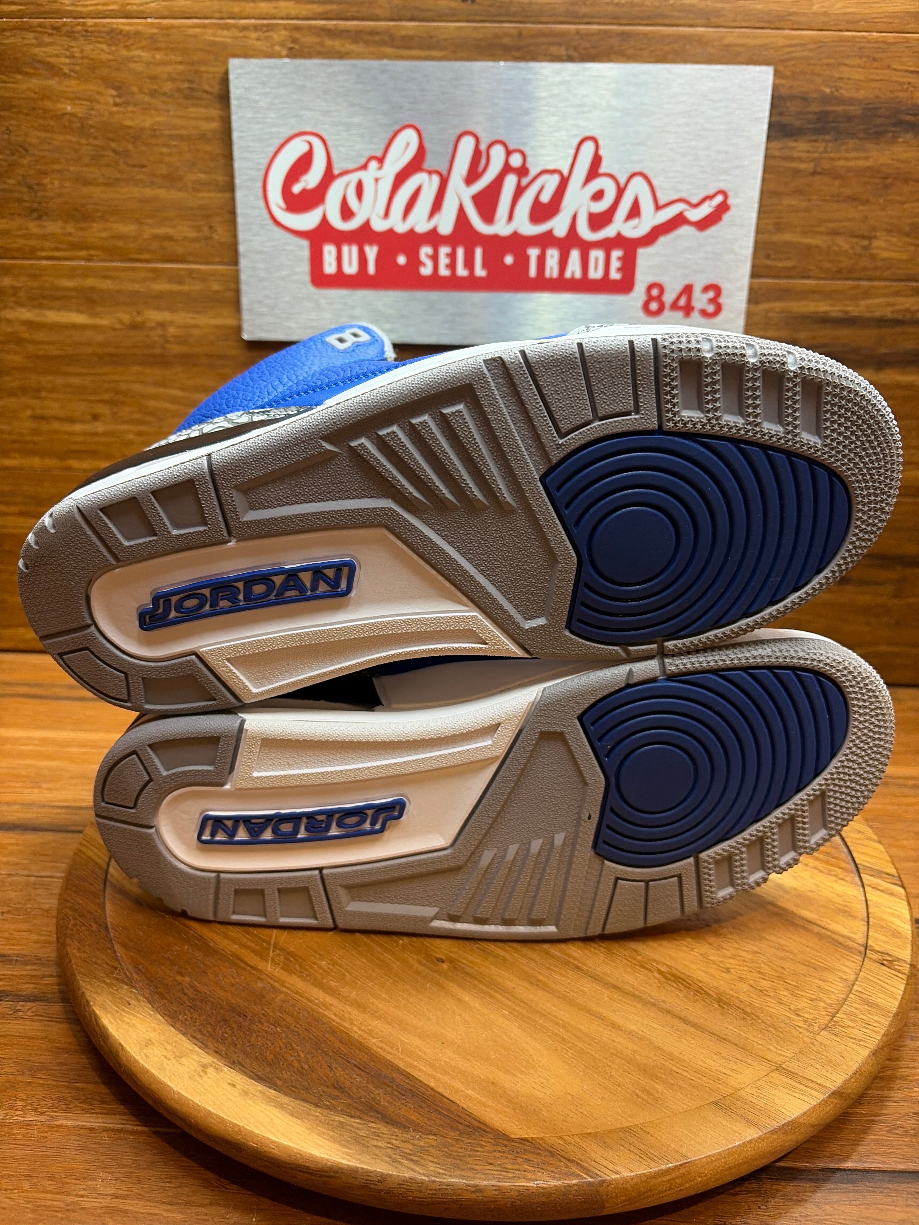 Jordan 3 Retro Varsity Royal Cement