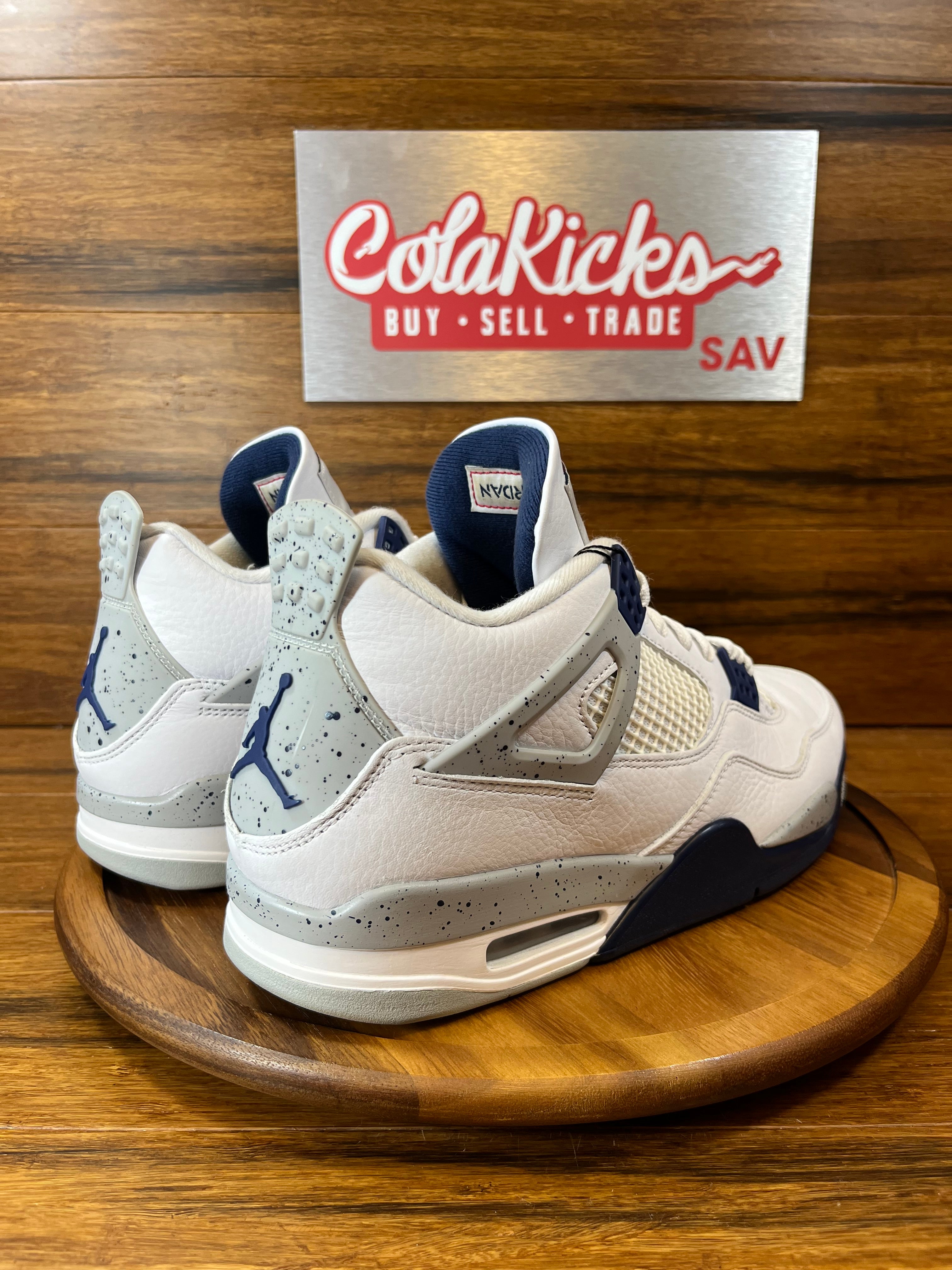 Jordan 4 Retro Midnight Navy