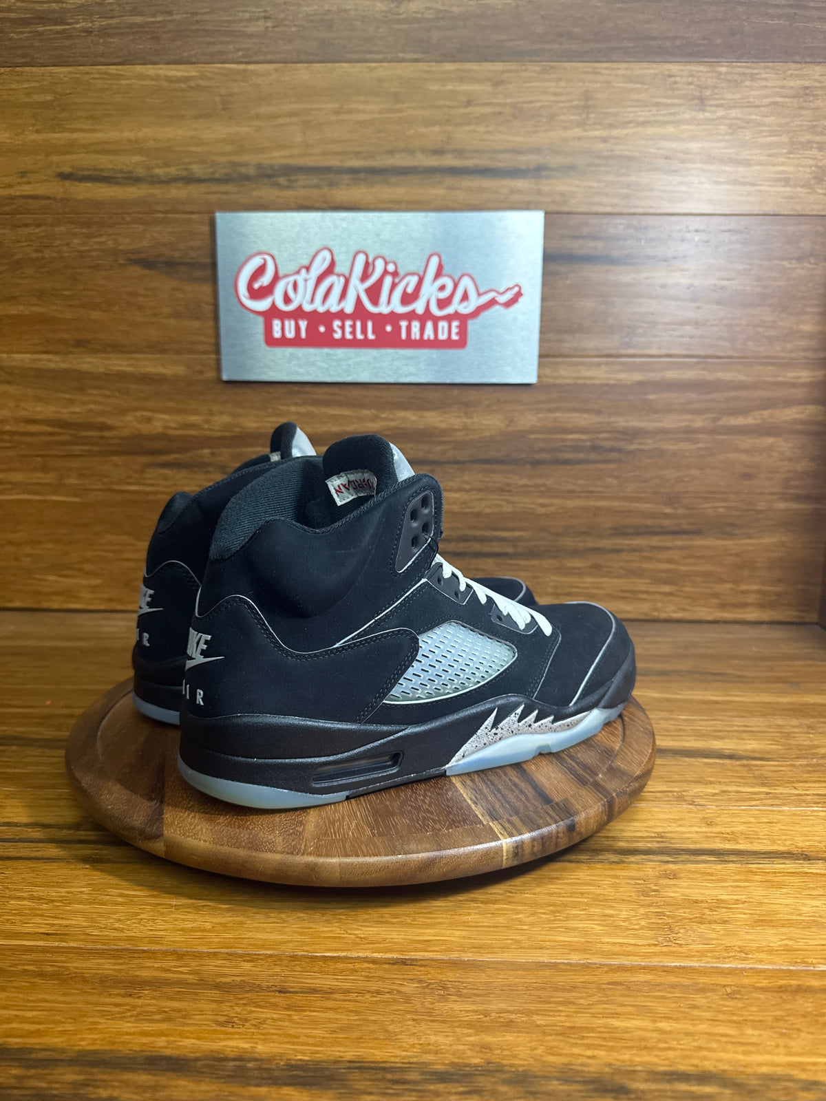 Jordan 5 Retro OG Black Metallic Reimagined