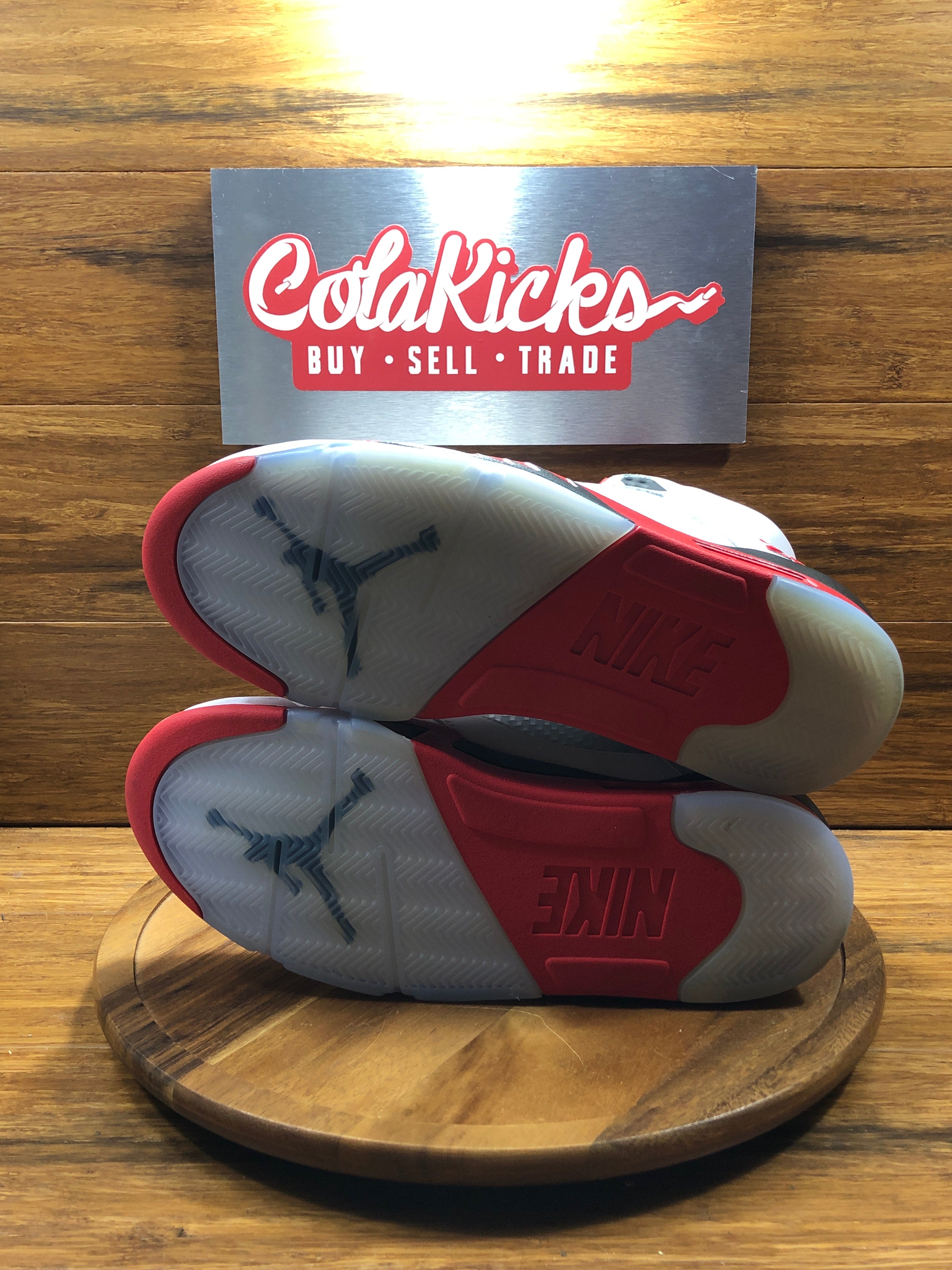 Jordan 5 Retro Fire Red Black Tongue (2025)