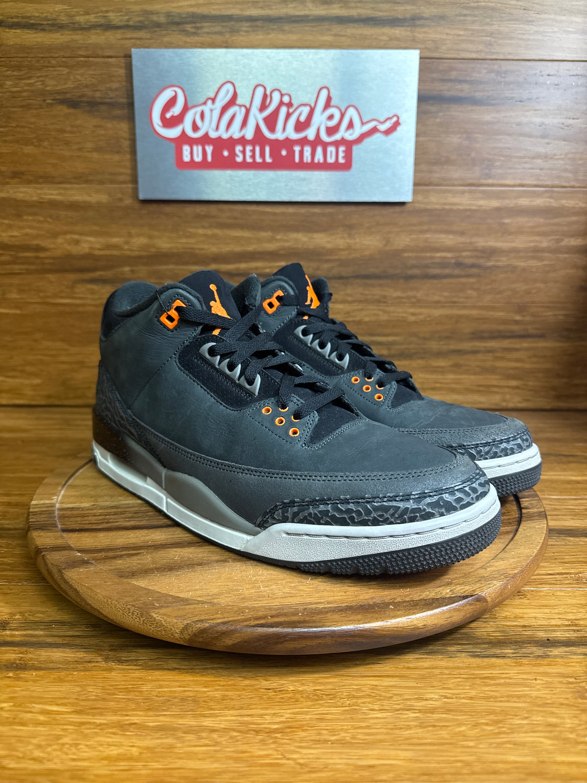 Jordan 3 Retro Fear Pack (2023)