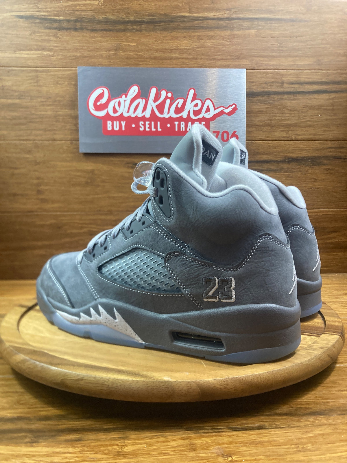 Jordan 5 Retro Wolf Grey (2026)