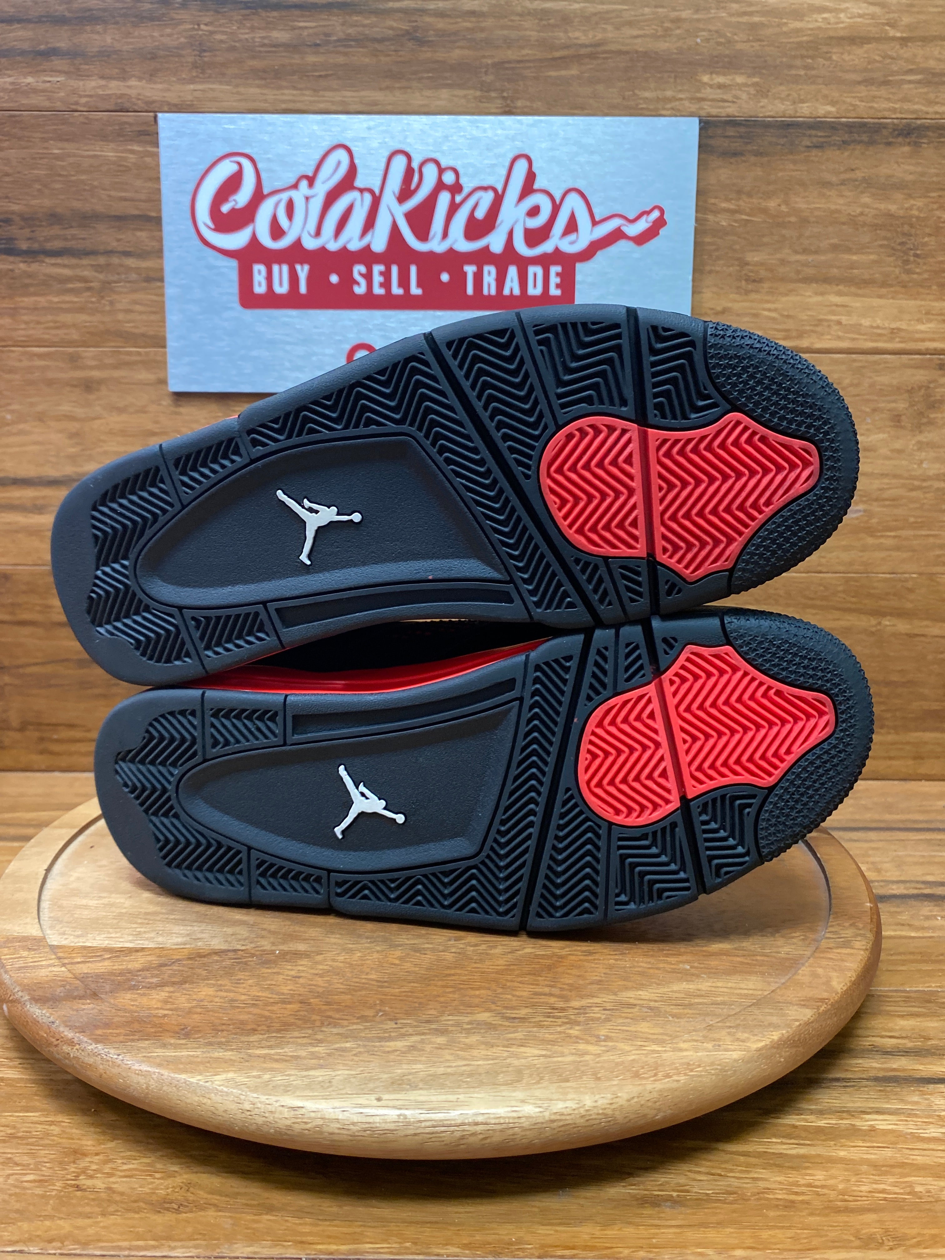 Jordan 4 Retro Red Thunder