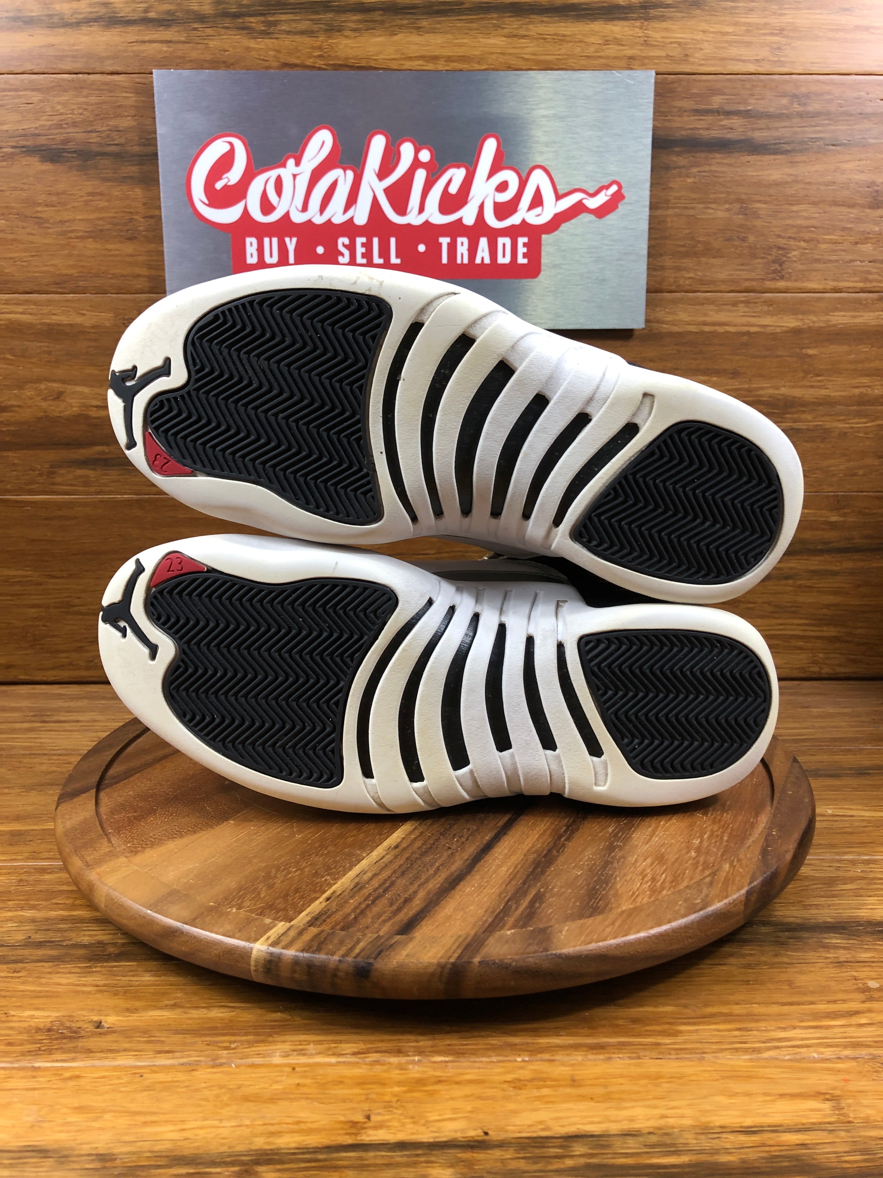 Jordan 12 Retro Playoffs (2022)