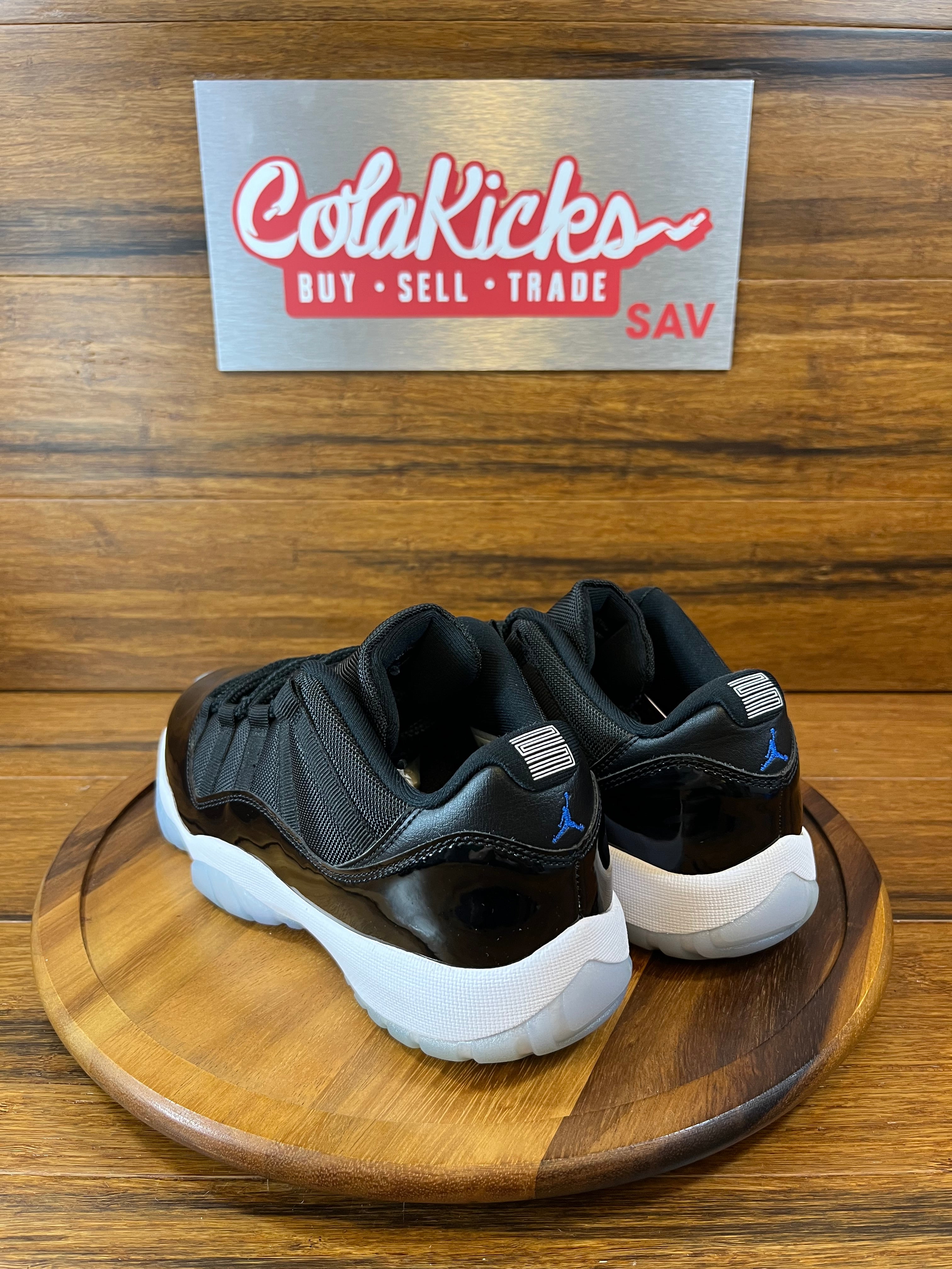 Jordan 11 Retro Low Space Jam