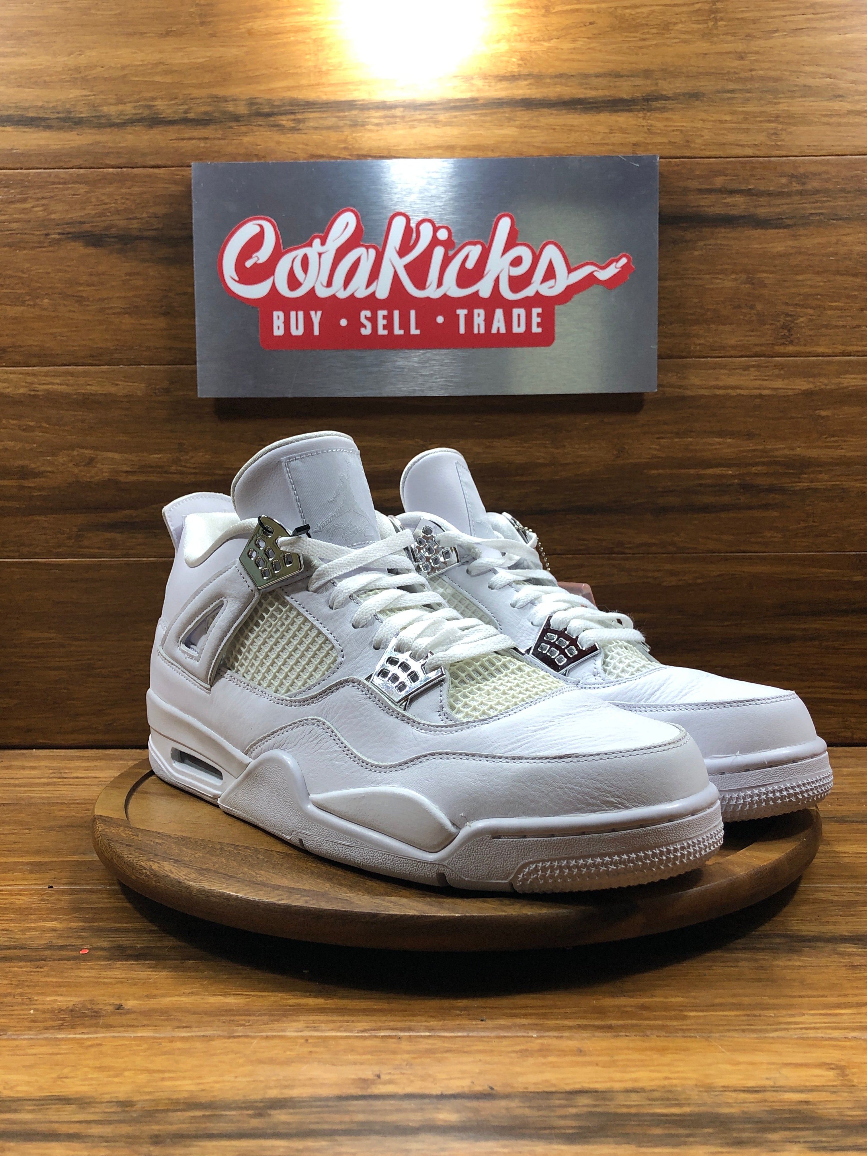 Jordan 4 Retro Pure Money (2017) (YELLOWING)