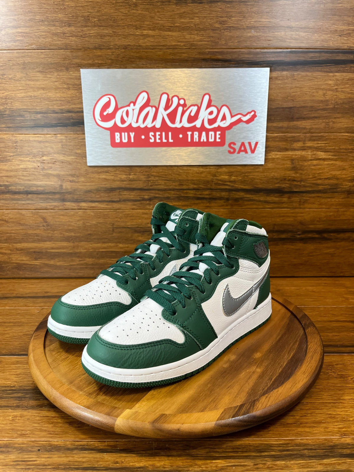 Jordan 1 Retro High OG Gorge Green (GS)
