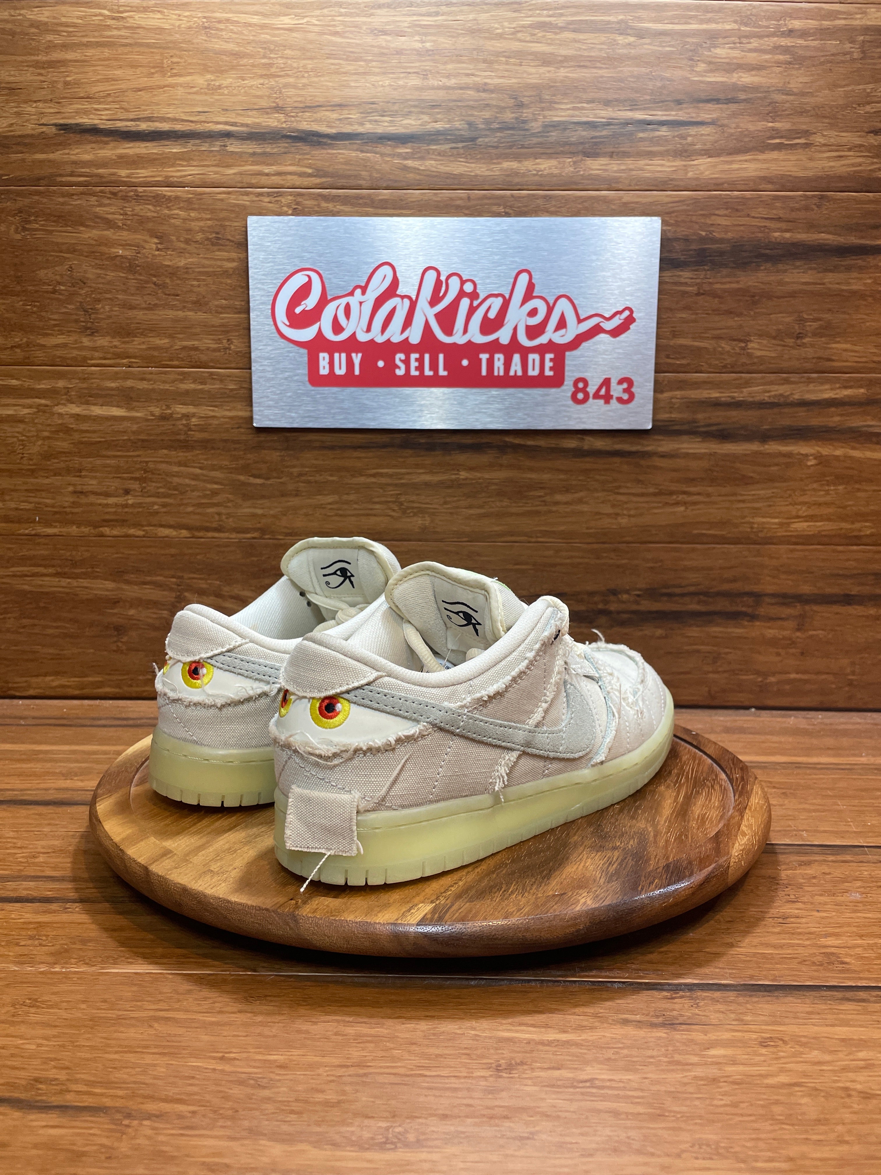 Nike SB Dunk Low Mummy