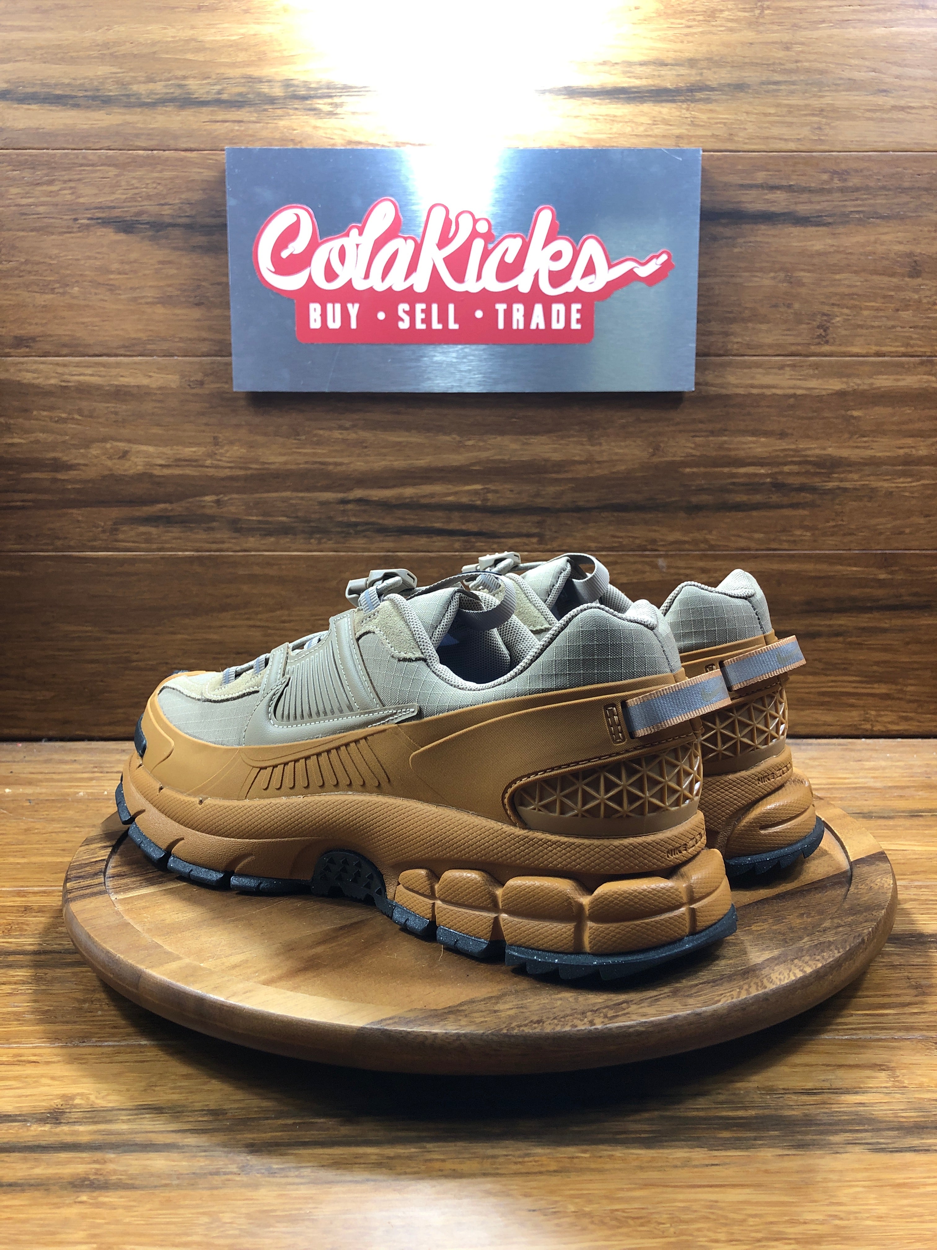 Nike Zoom Vomero 5 Roam Flax (Women's)