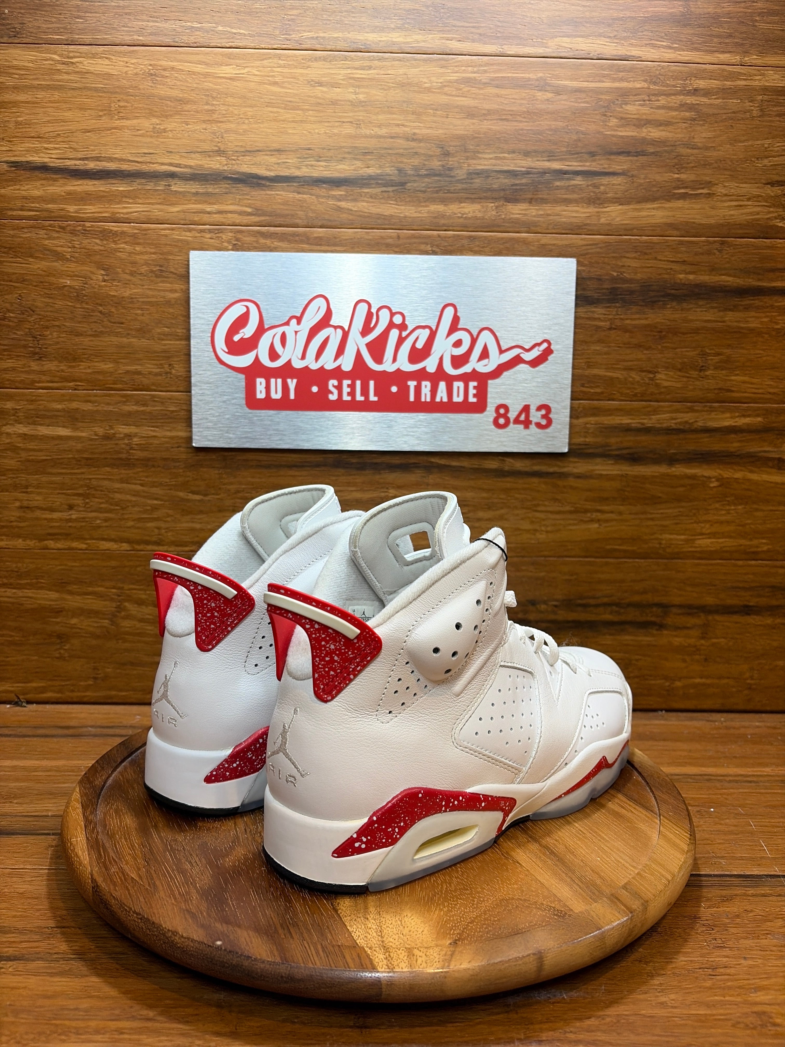 Jordan 6 Retro Red Oreo