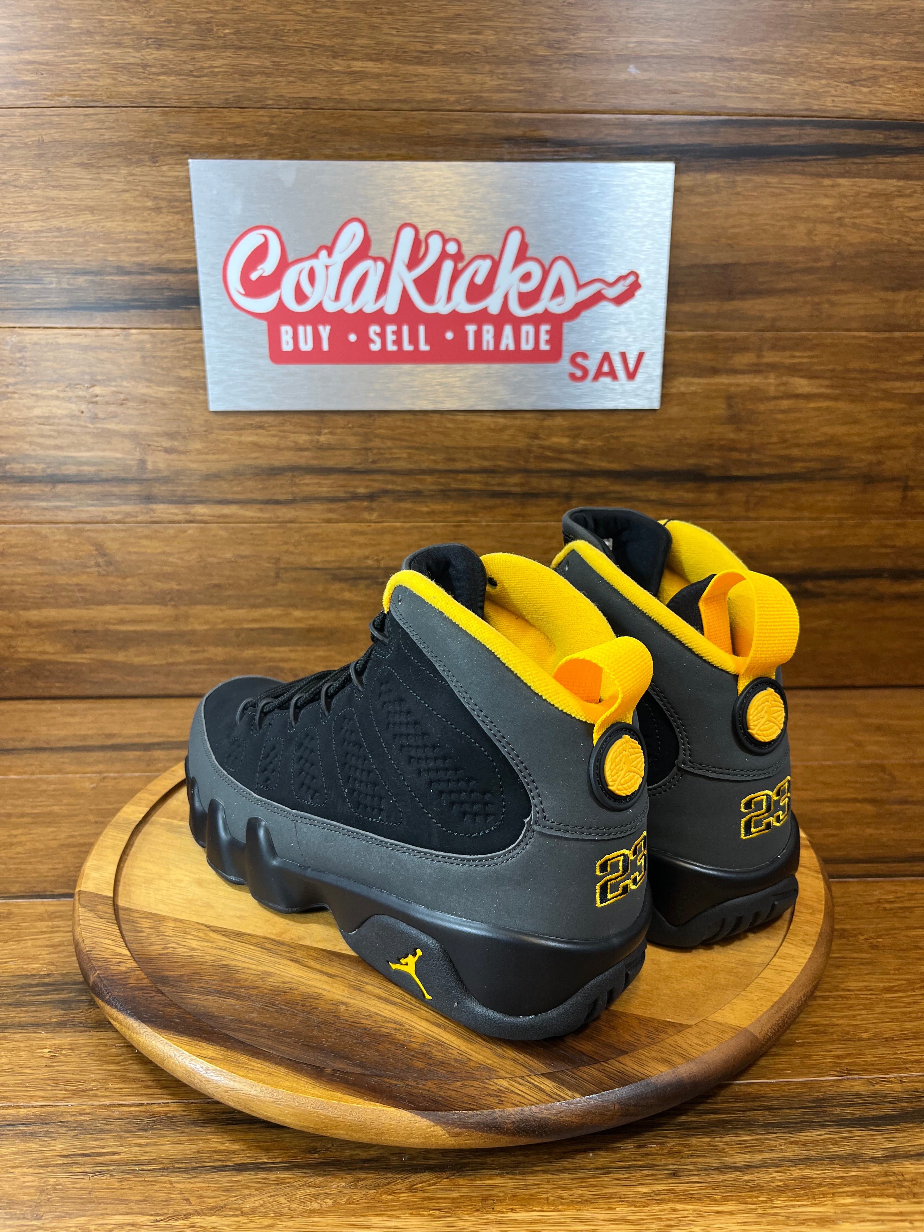 Jordan 9 Retro Dark Charcoal University Gold