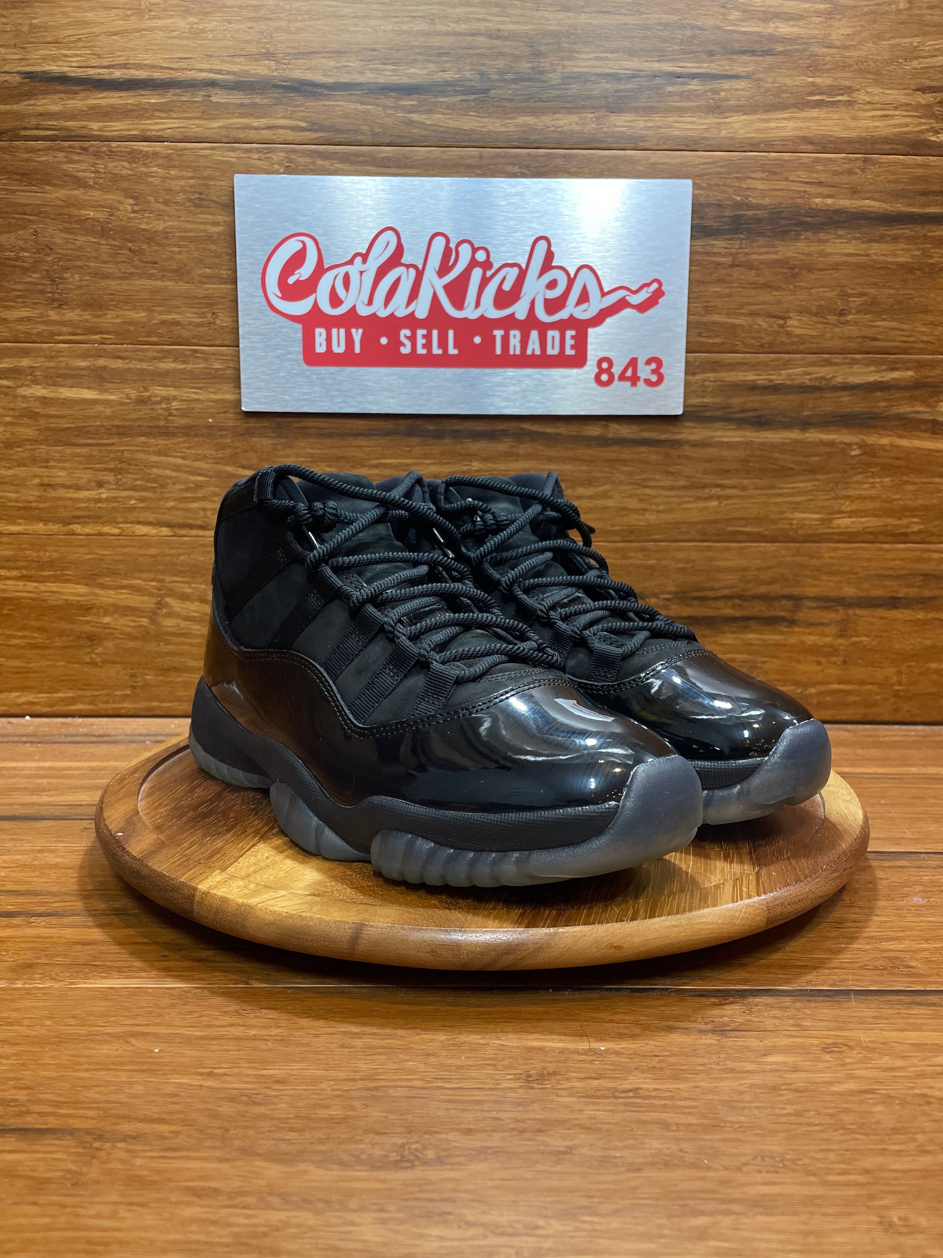 Jordan 11 Retro Cap and Gown