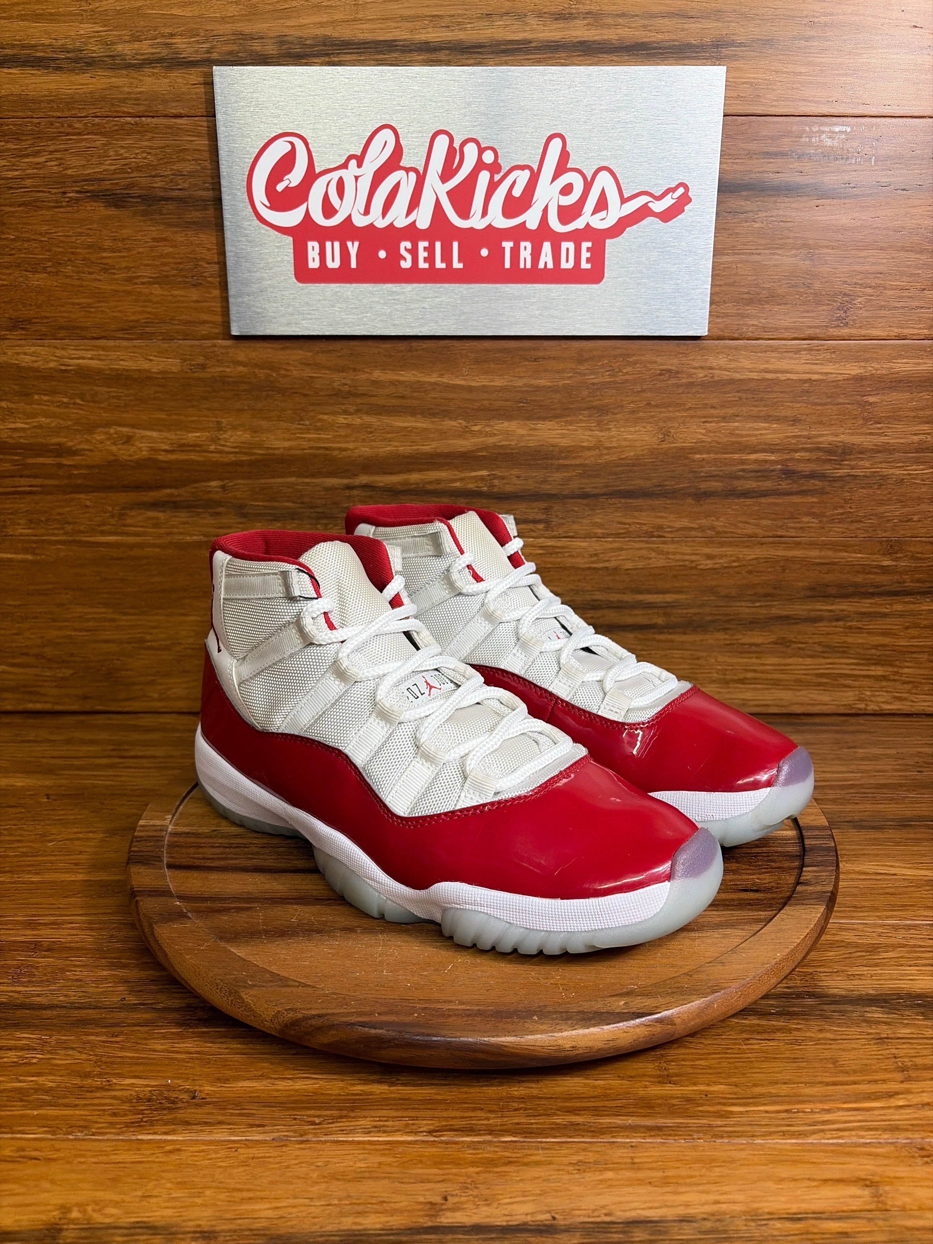 Jordan 11 Retro Cherry (2022)