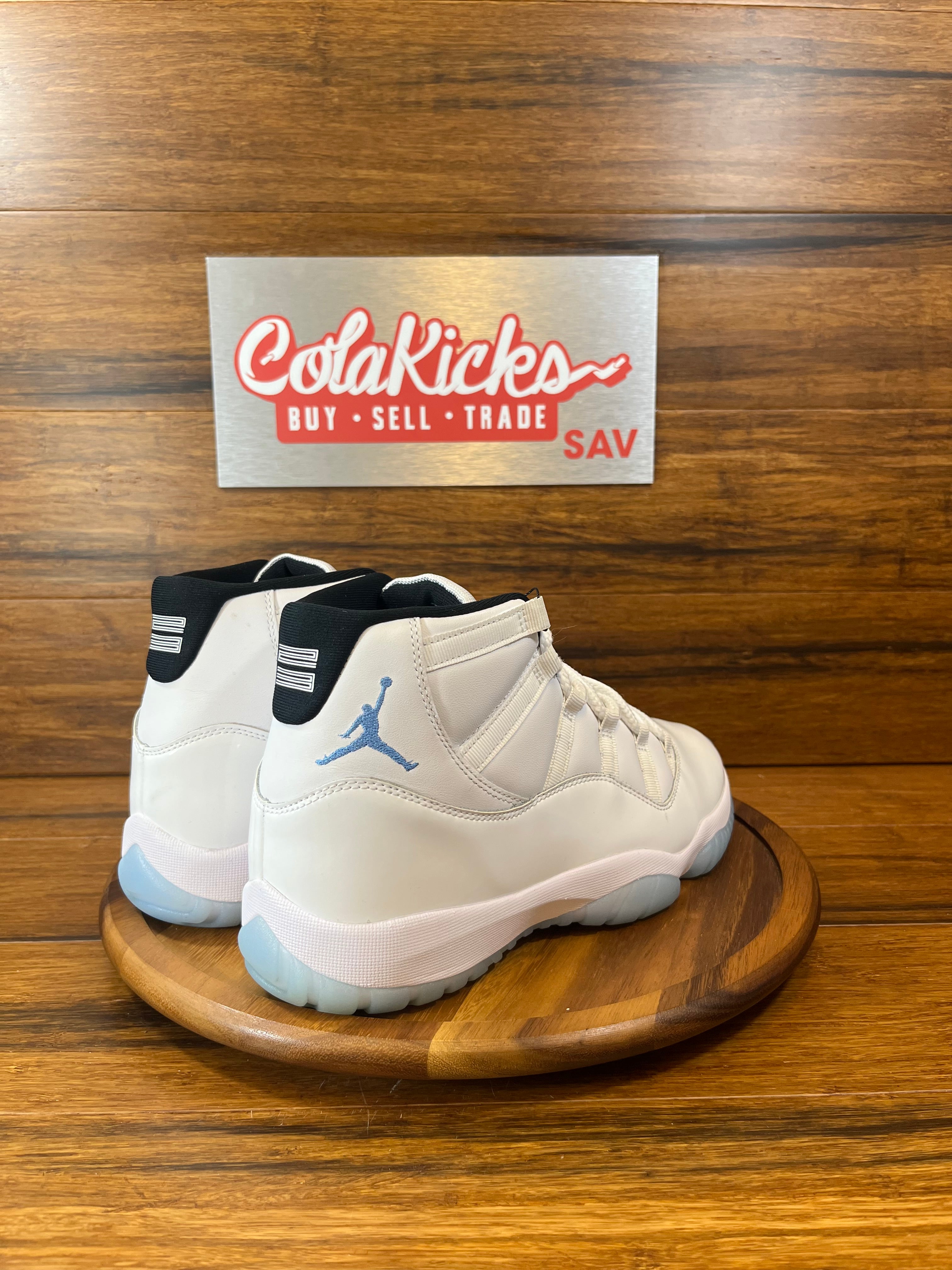 Jordan 11 Retro Legend Blue (2024)