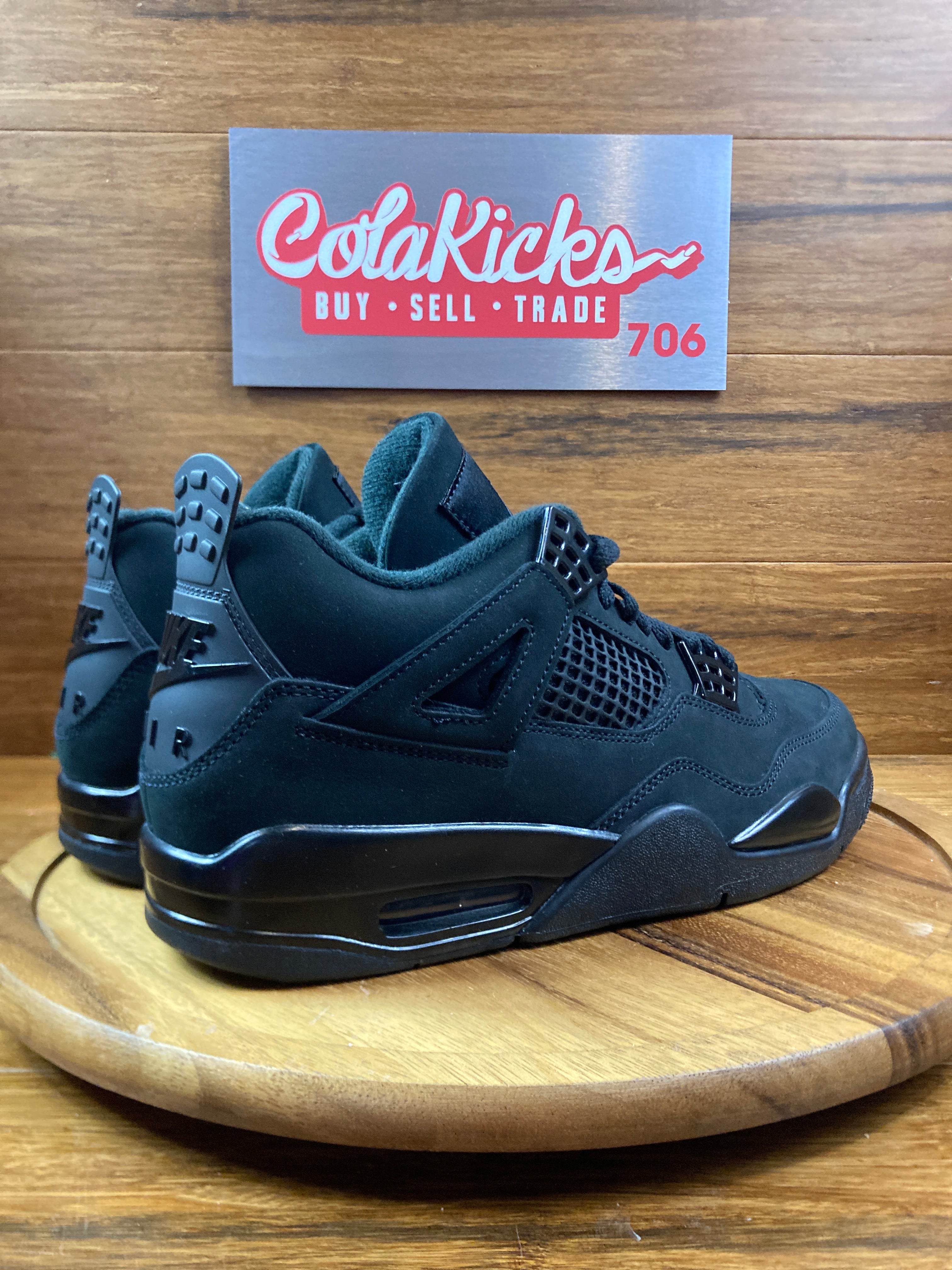 Jordan 4 Retro Black Cat (2025)