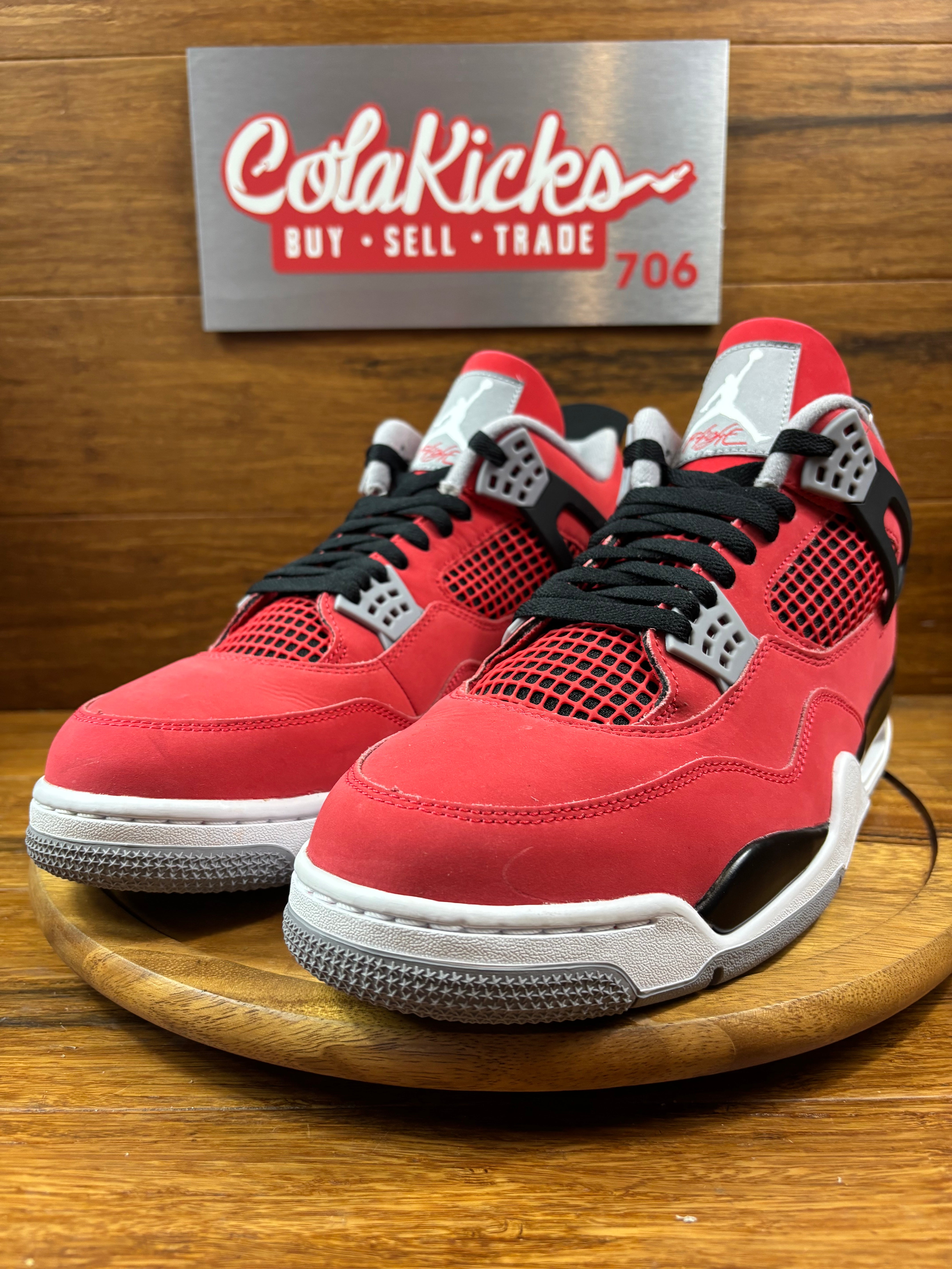 Jordan 4 Retro Toro Bravo (2026)