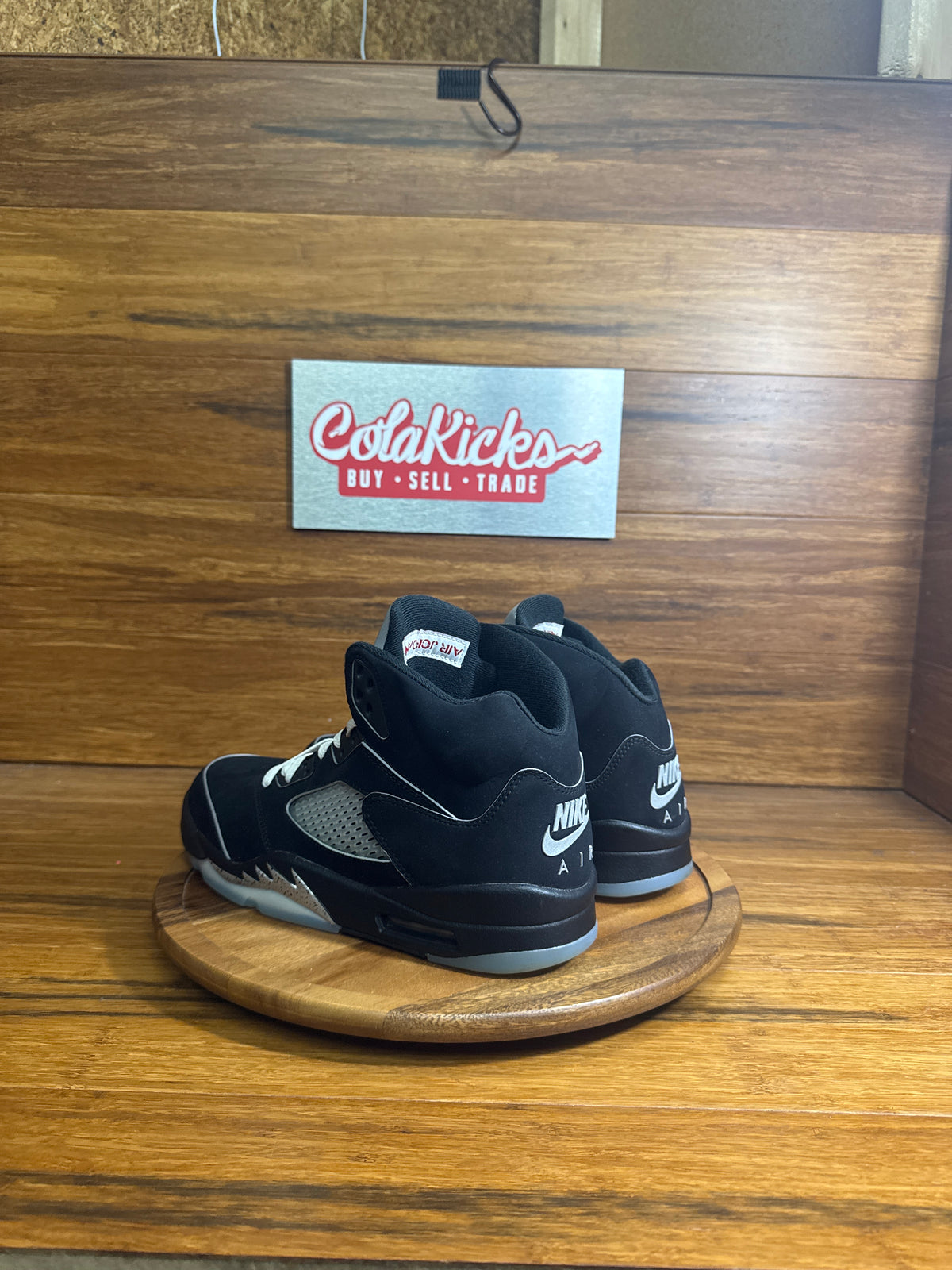 Jordan 5 Retro OG Black Metallic Reimagined