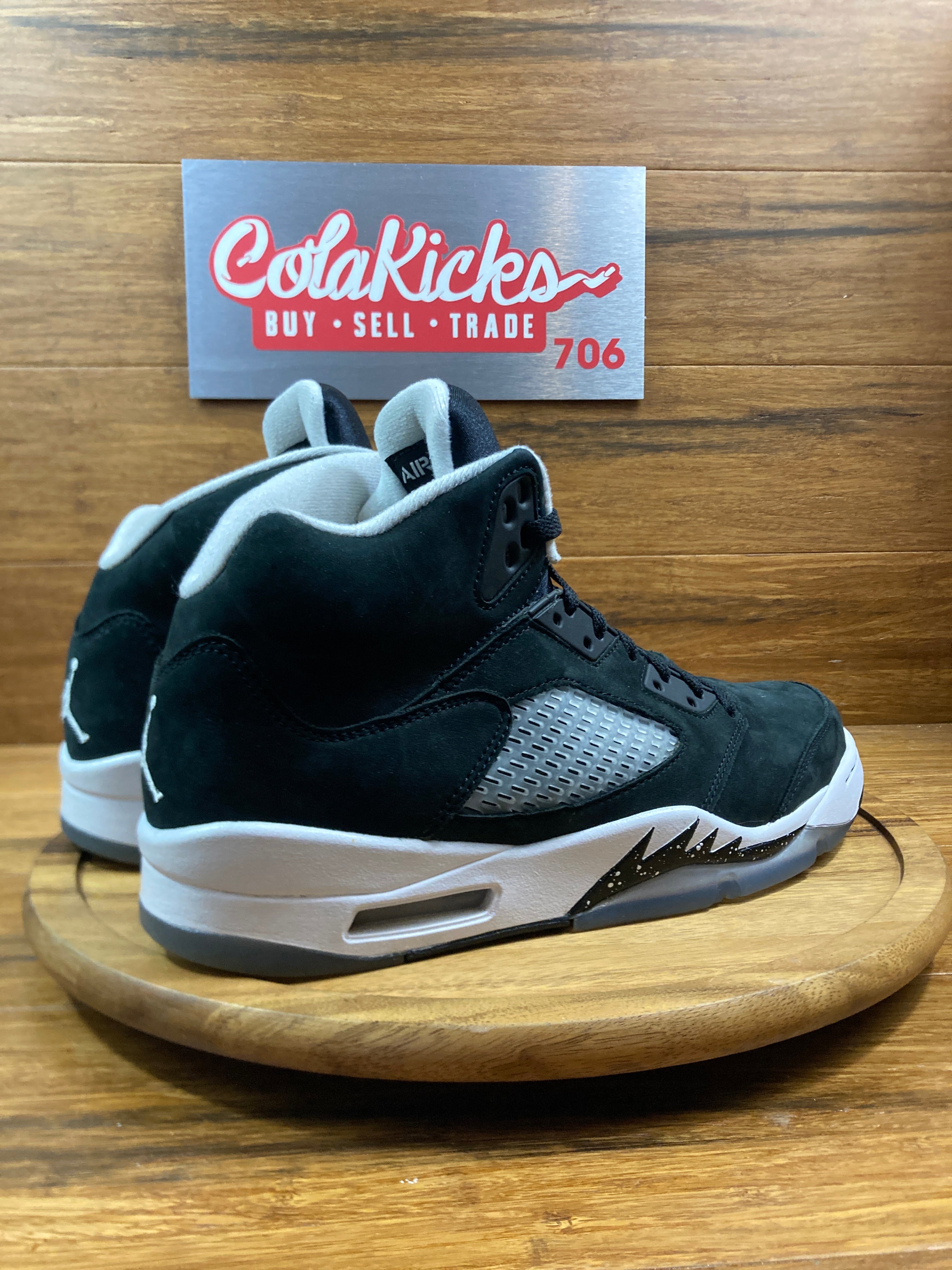 Jordan 5 Retro Moonlight (2021)