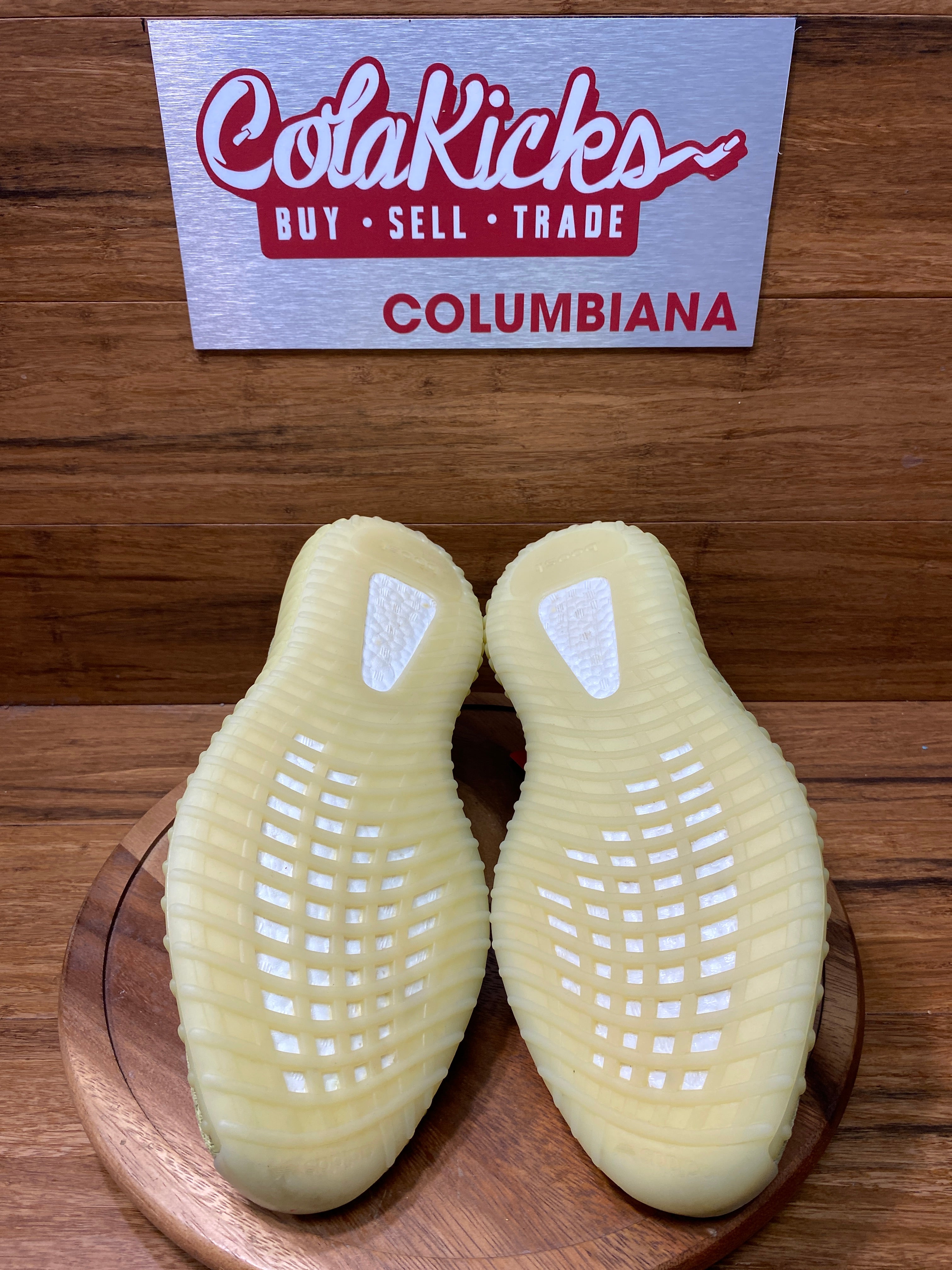 adidas Yeezy Boost 350 V2 Marsh