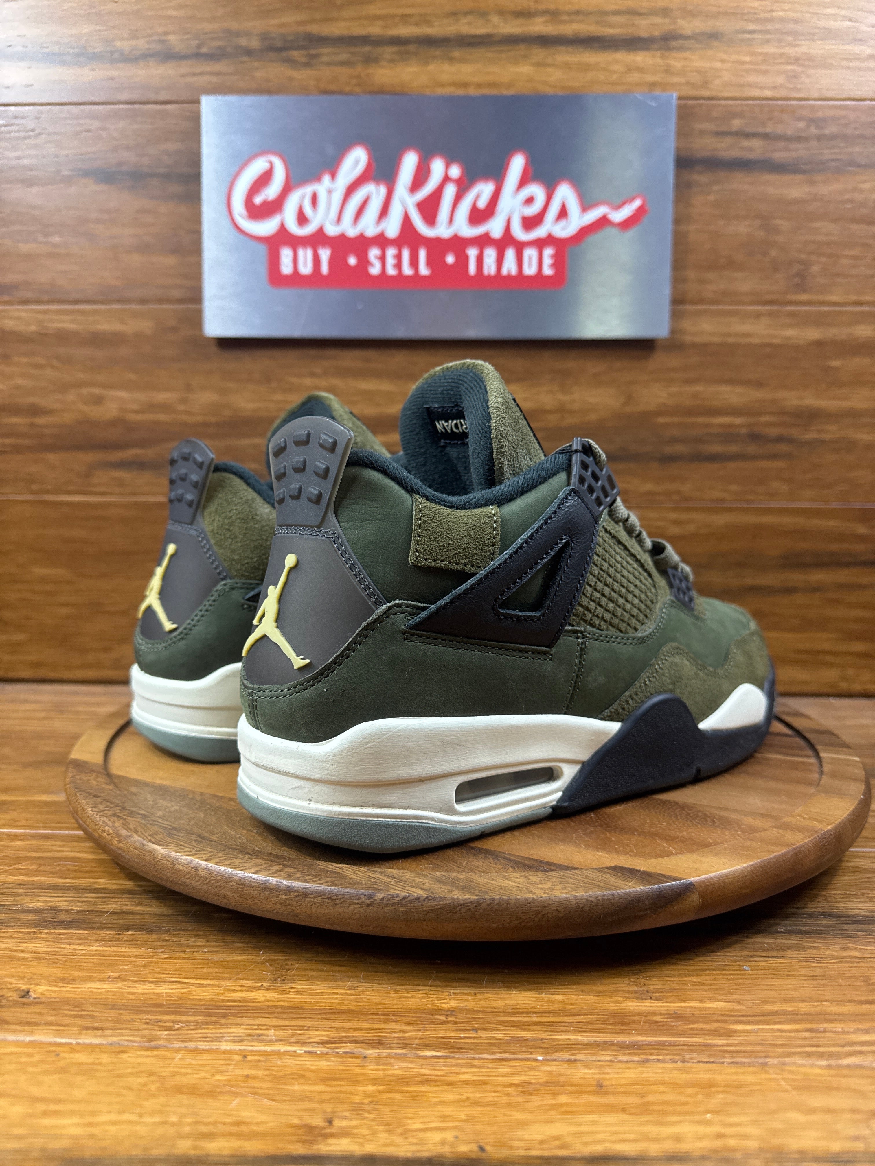 Jordan 4 Retro SE Craft Medium Olive