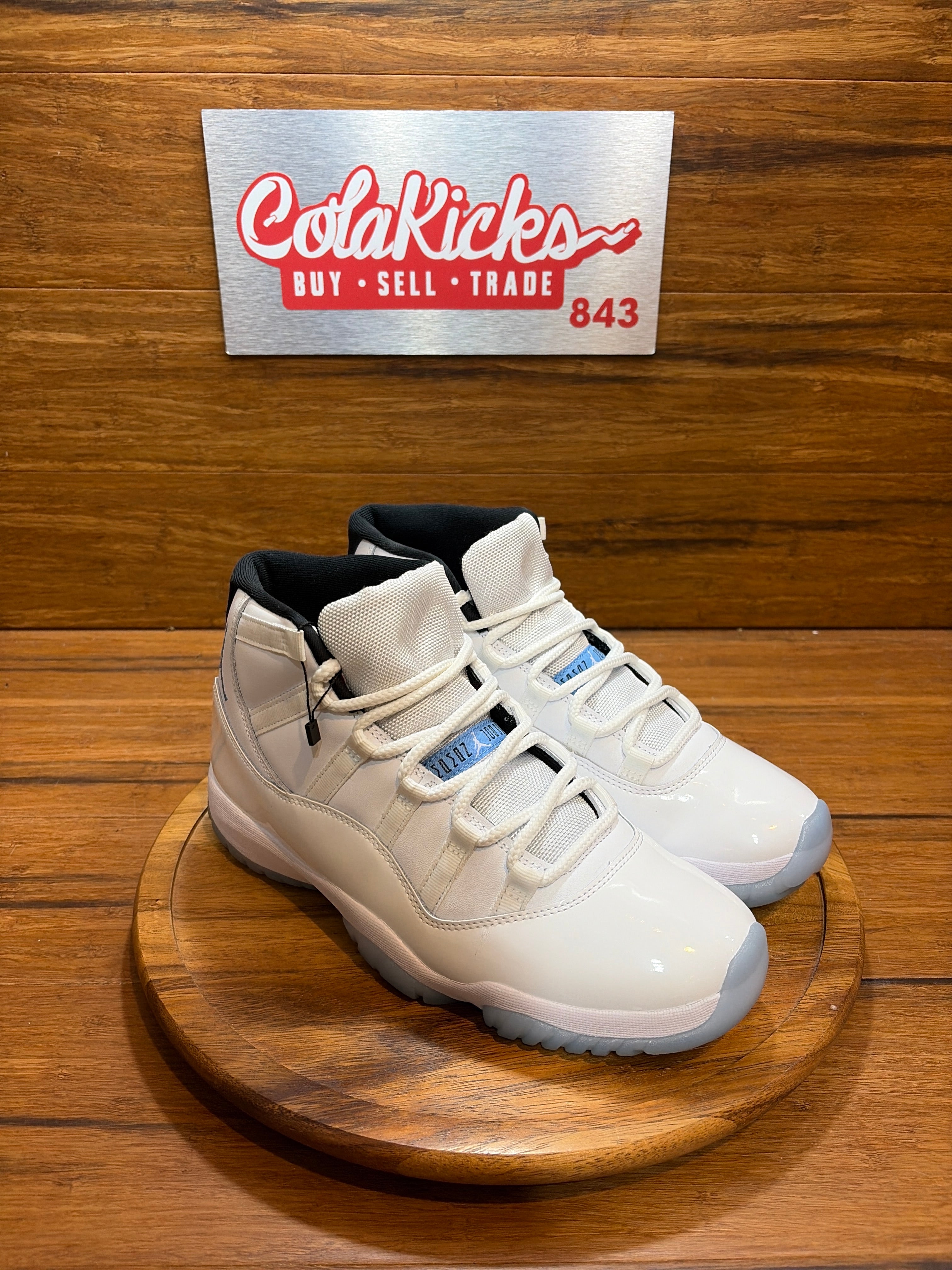 Jordan 11 Retro Legend Blue (2024)