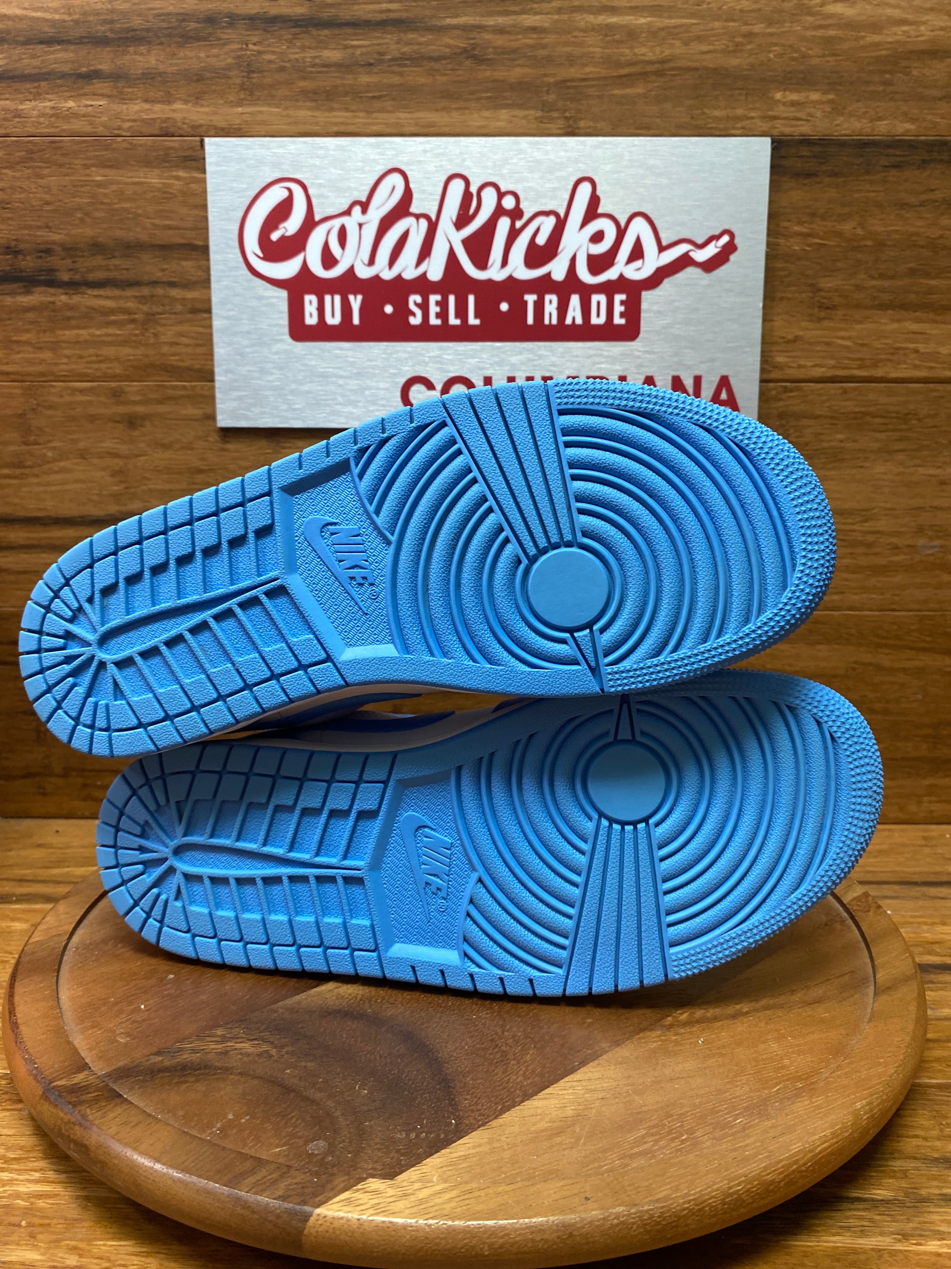 Jordan 1 Low UNC (Women's)