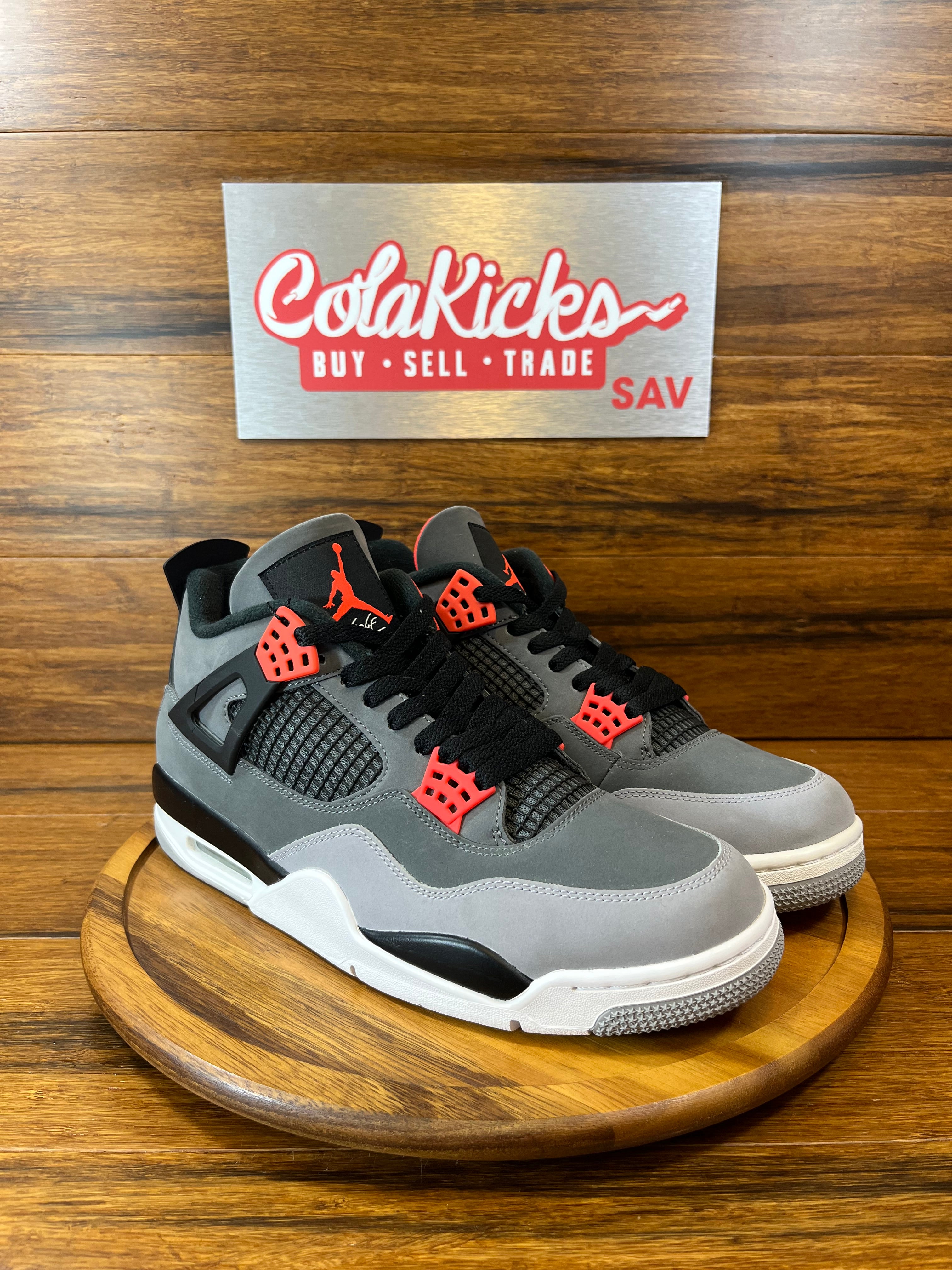 Jordan 4 Retro Infrared