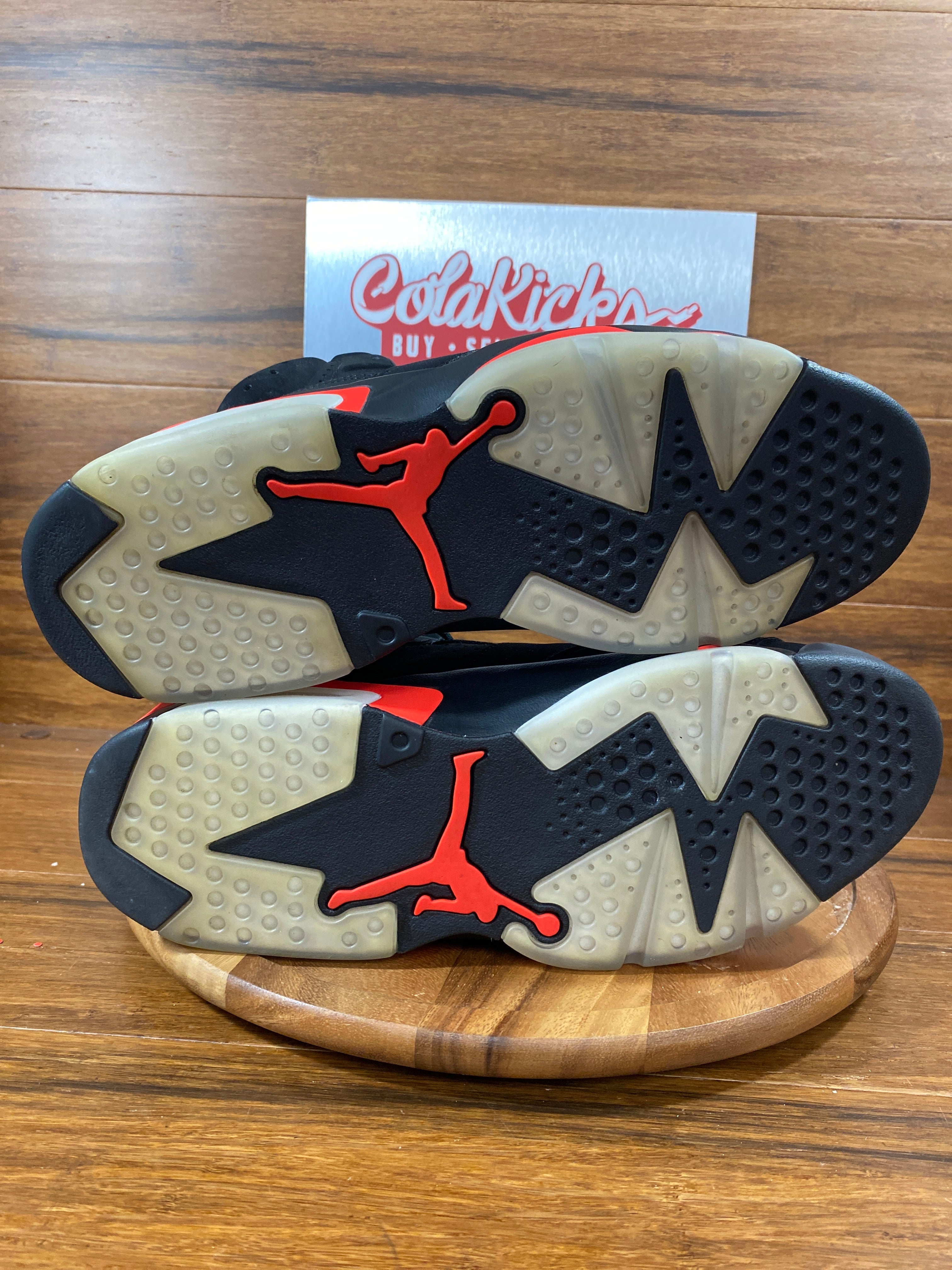 Jordan 6 Retro Black Infrared (2019)