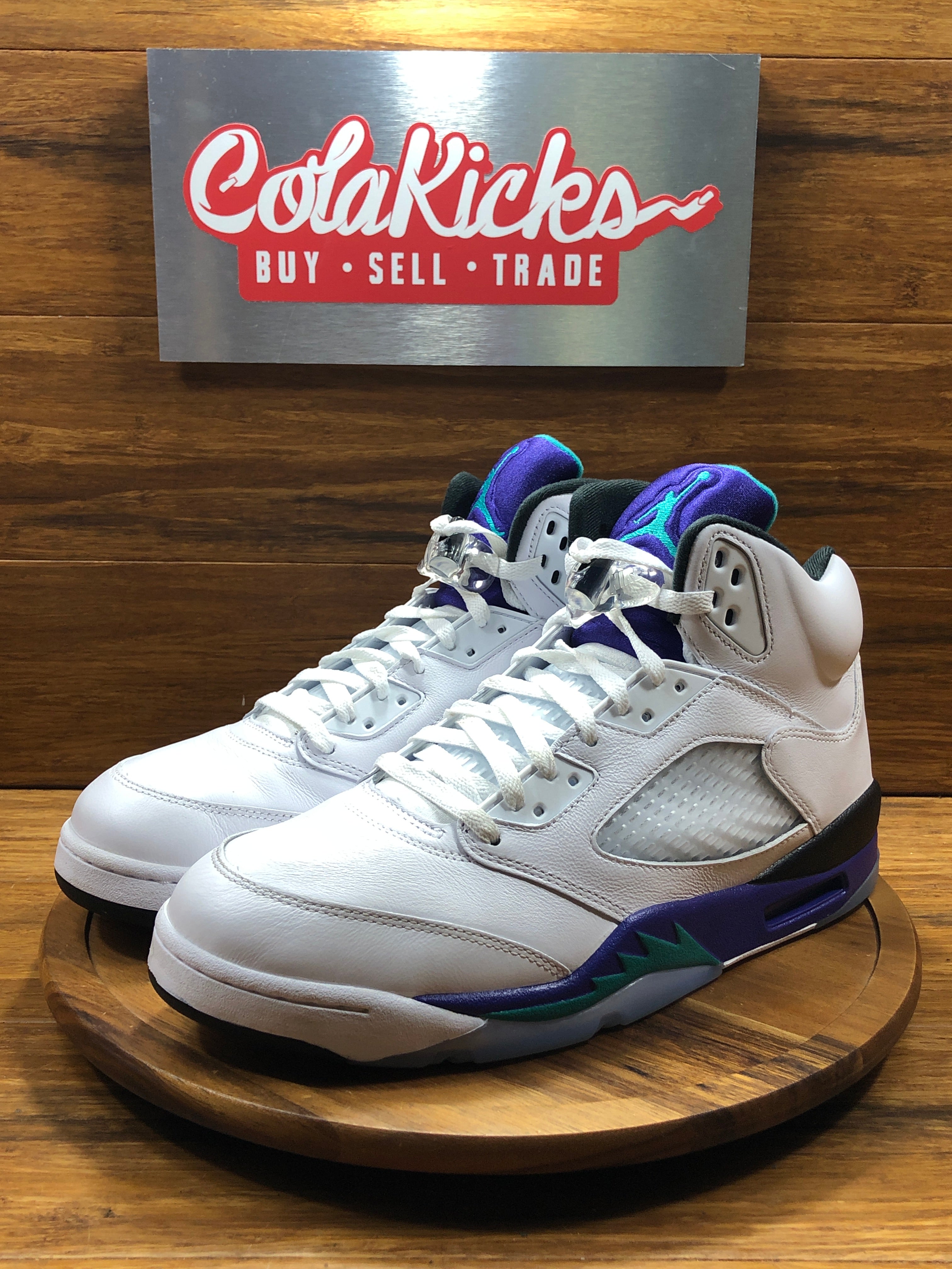 Jordan 5 Retro Grape (2025)