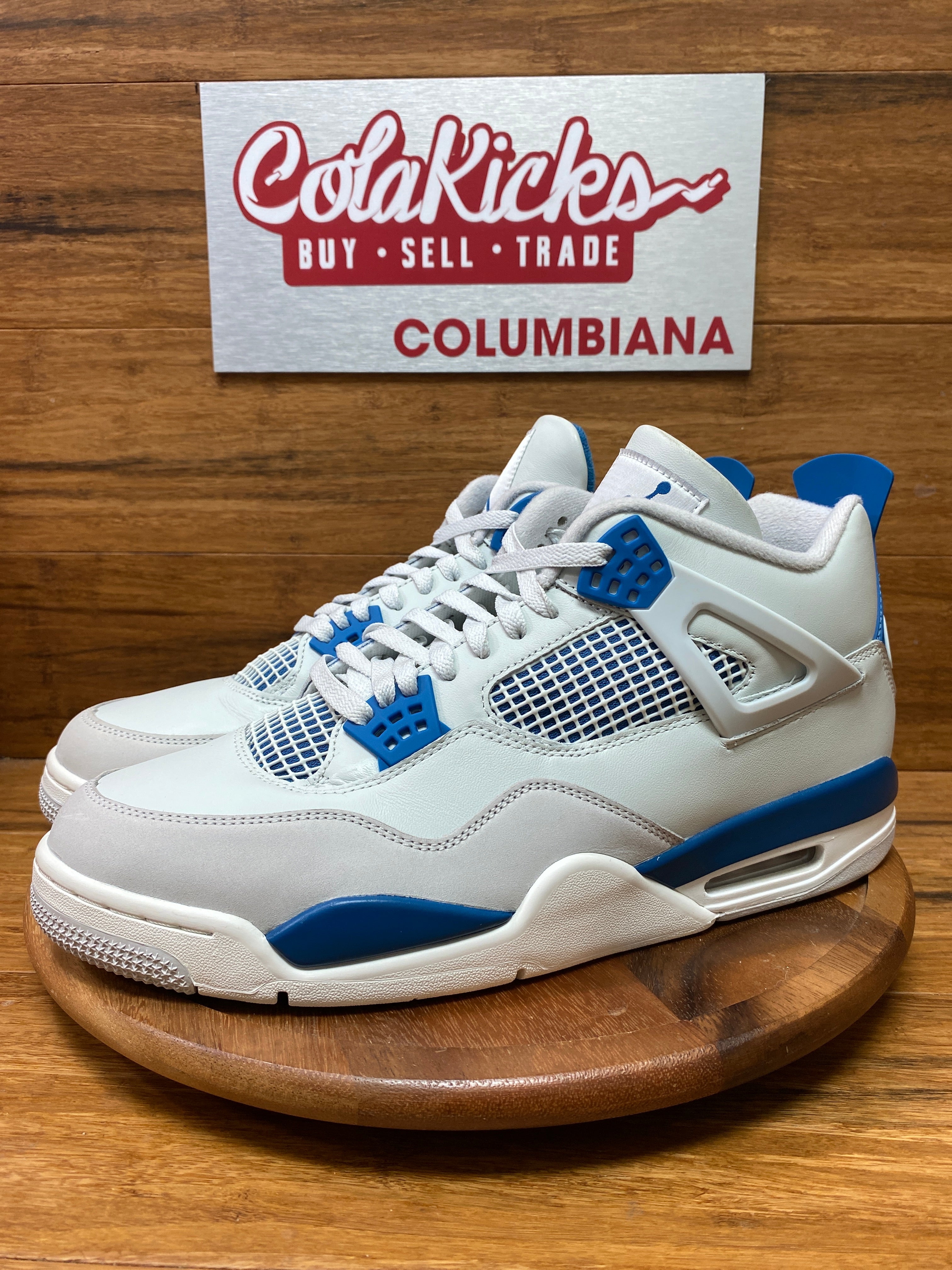 Jordan 4 Retro Military Blue (2024) (MISMATCH PAIR, LEFT size 13 Right size 14)
